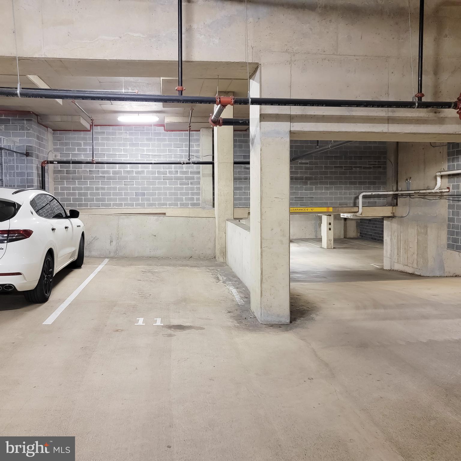 TRAFALGAR FLATS - Residential Lease