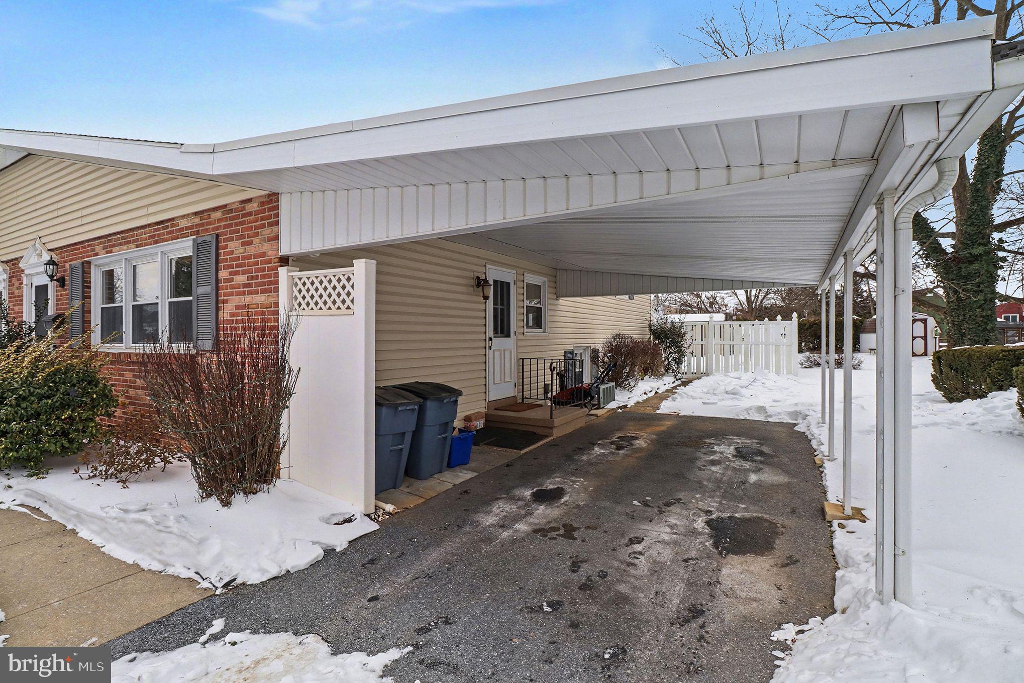 LITITZ BOROUGH - Residential