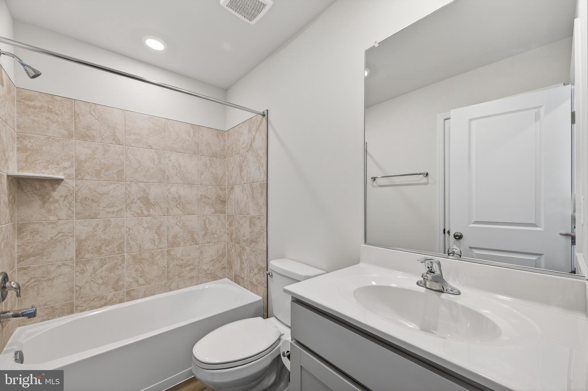 SHENANDOAH SPRINGS - Residential Lease