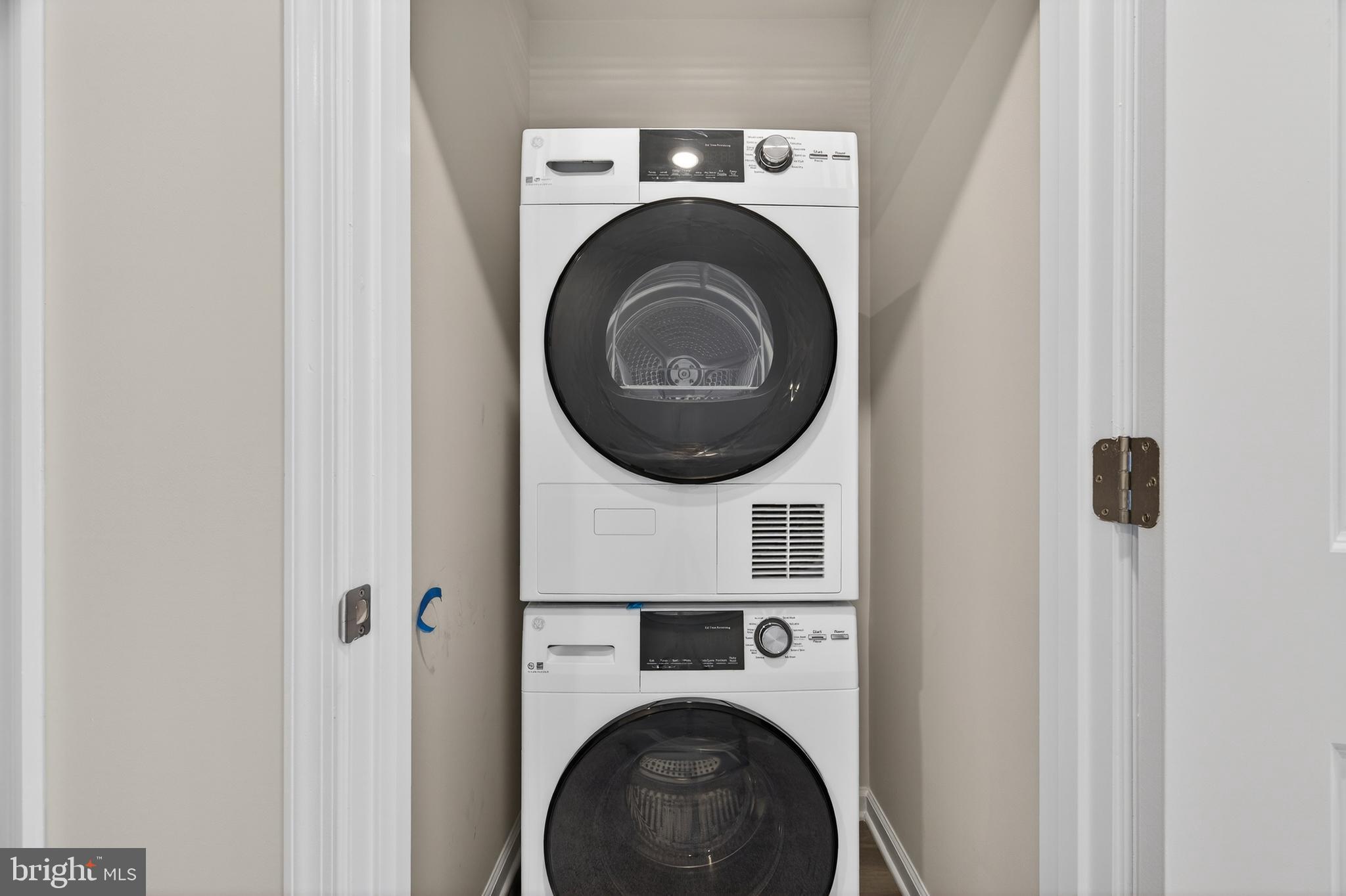 SHENANDOAH SPRINGS - Residential Lease