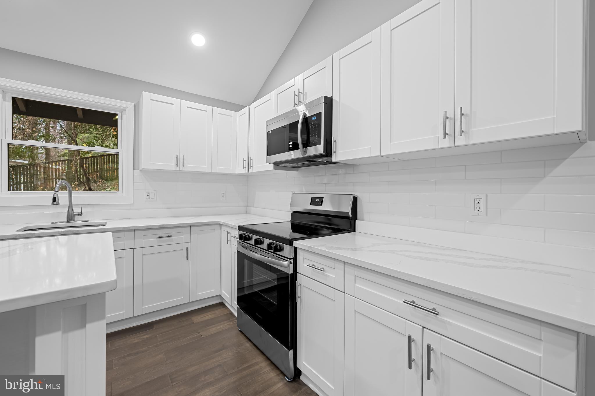 HERALD HARBOR - Residential