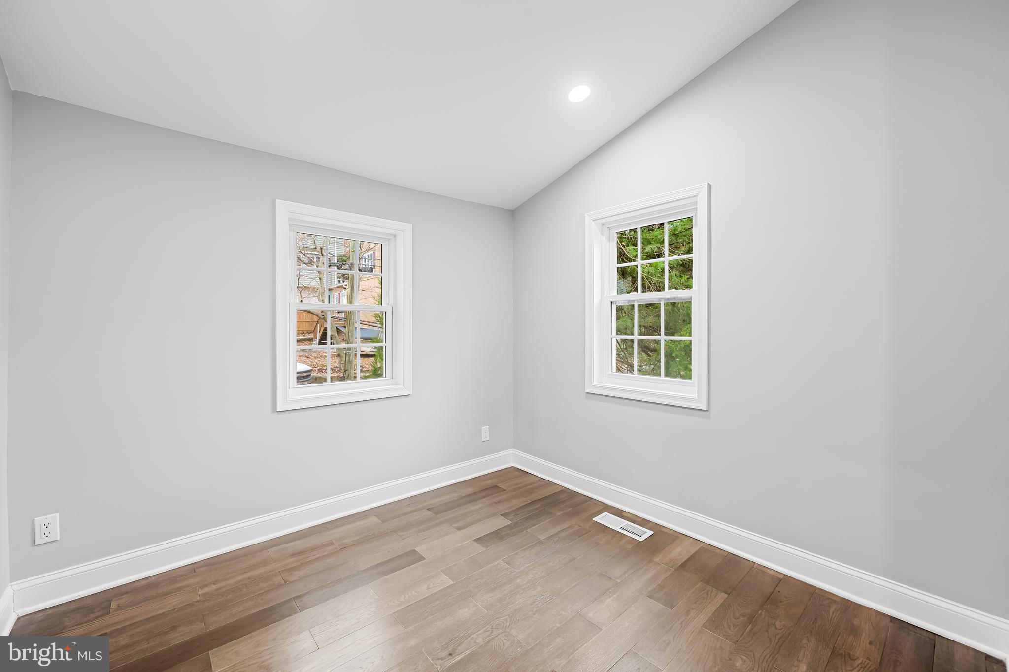 HERALD HARBOR - Residential