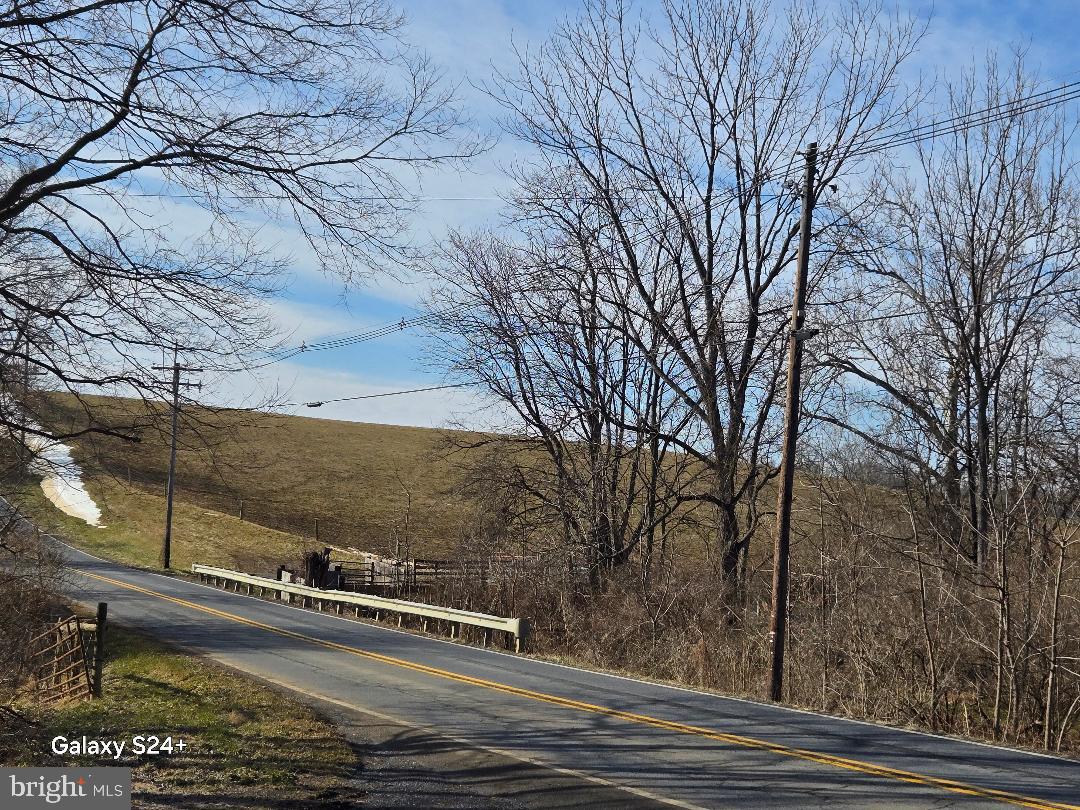4144 and 4144A LANDER ROAD