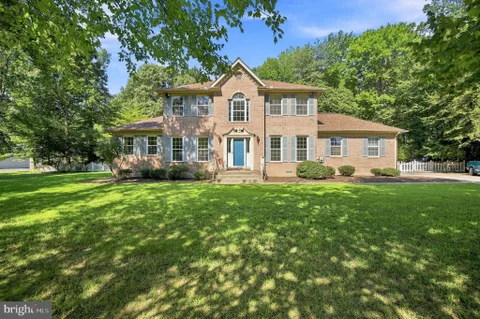 MLS: MDCH2058420