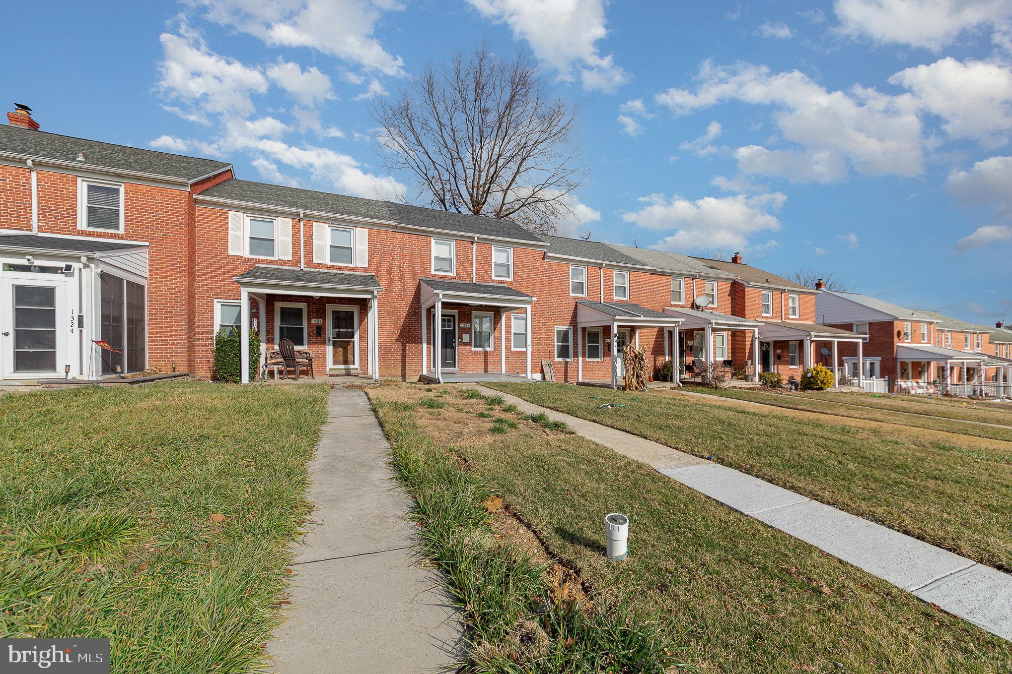 IDLEWOOD - Residential