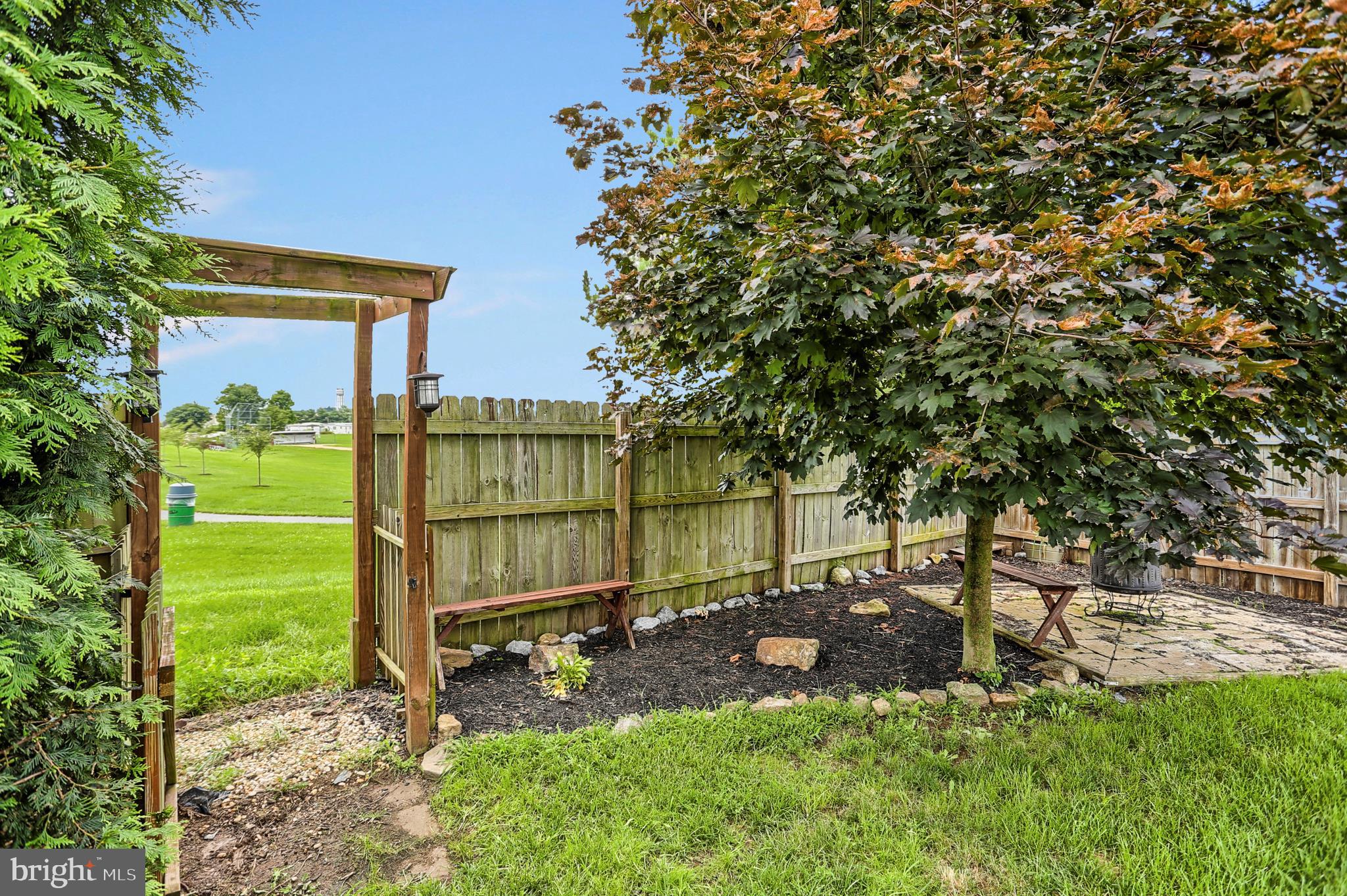 ASHLEY FARMS - Residential