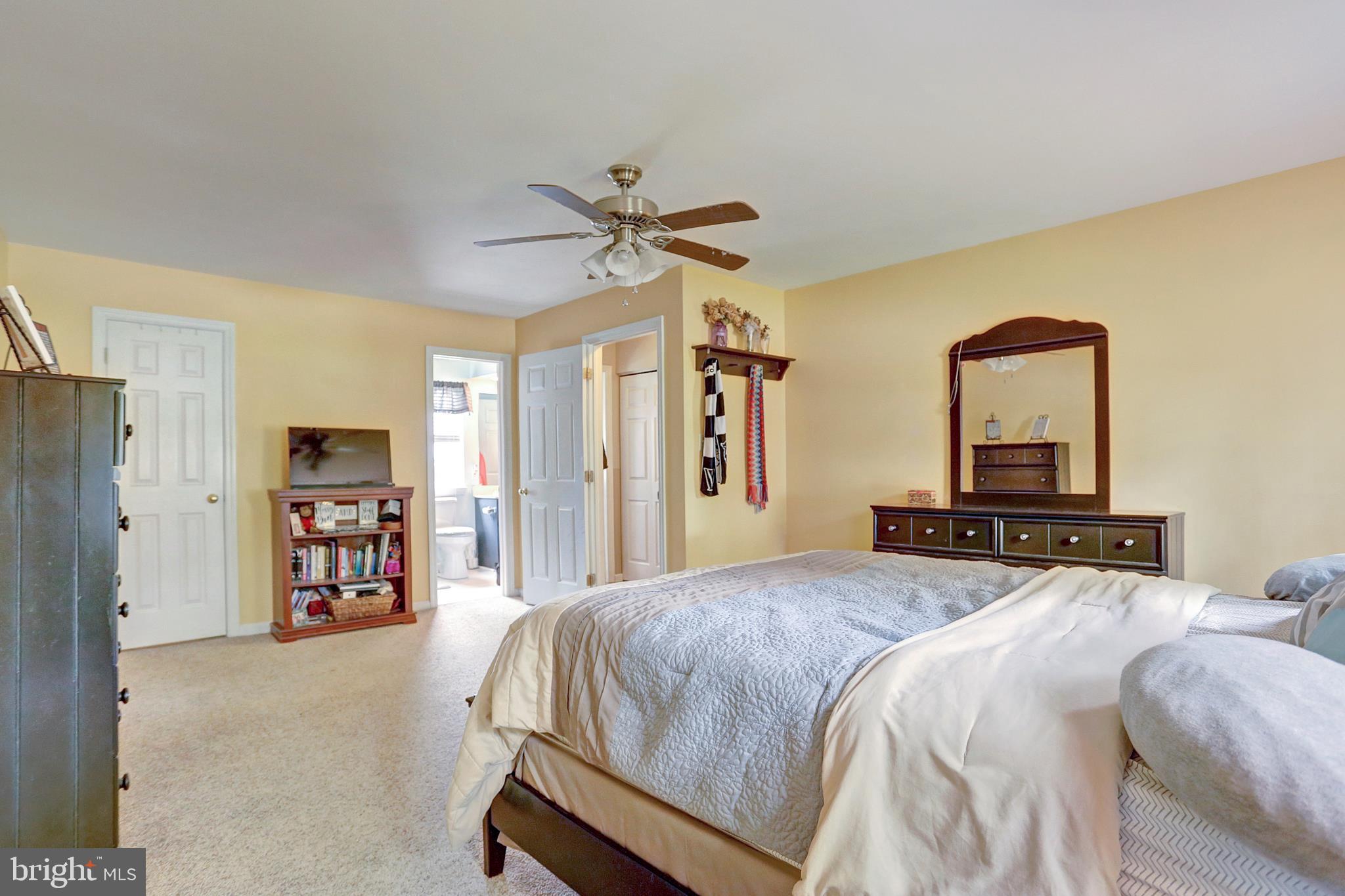 ASHLEY FARMS - Residential