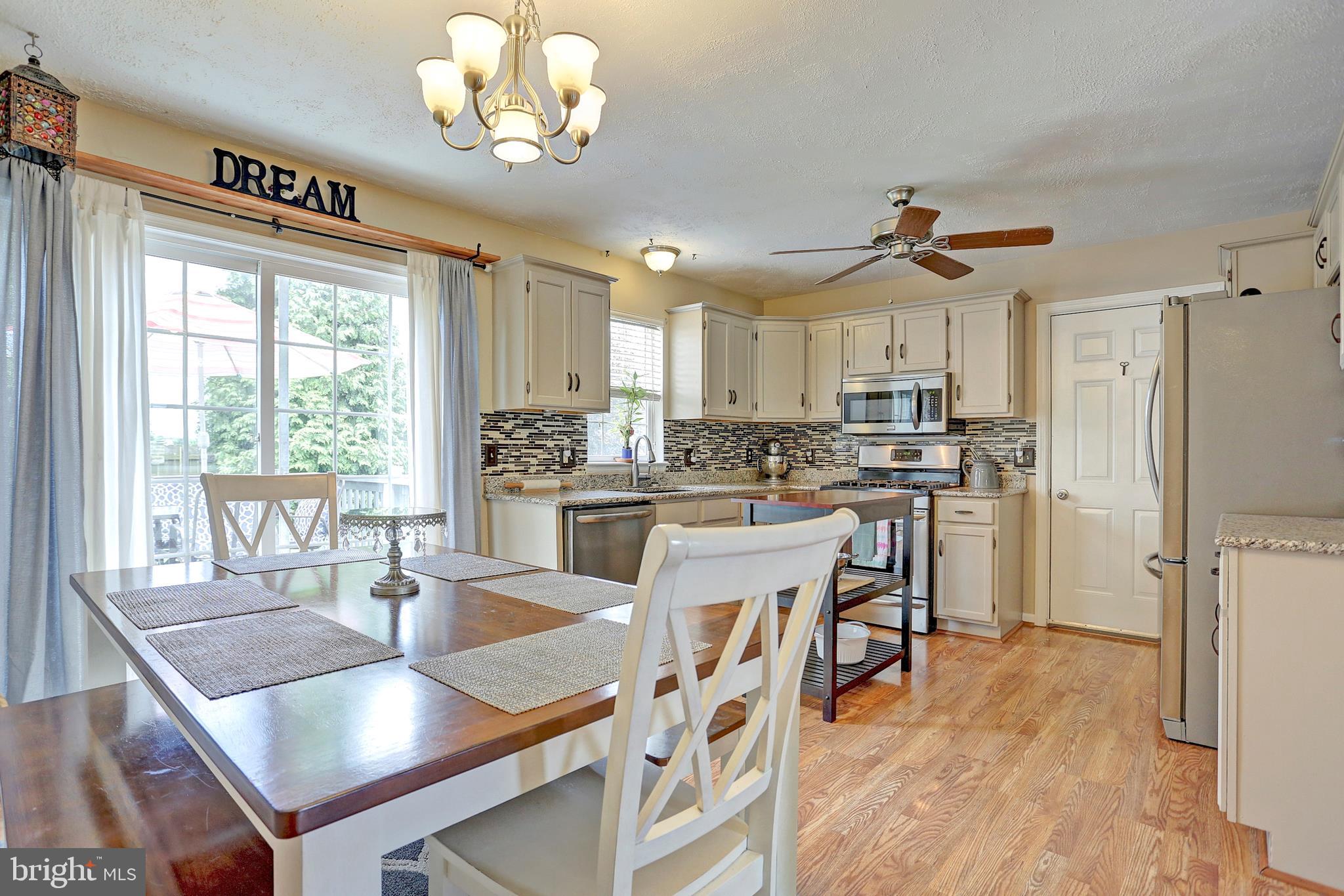 ASHLEY FARMS - Residential