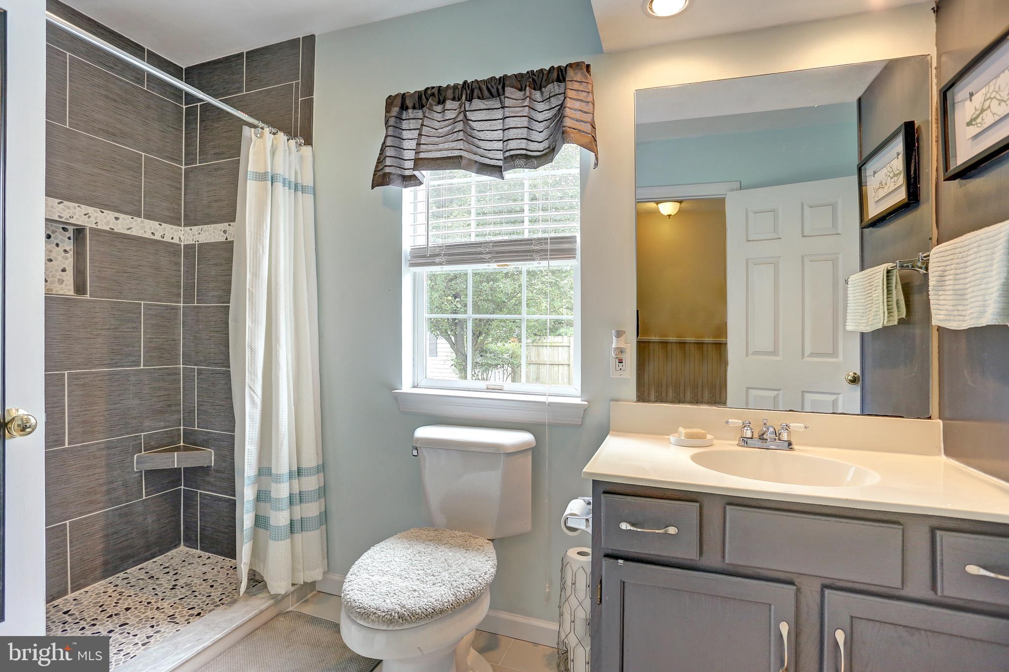 ASHLEY FARMS - Residential
