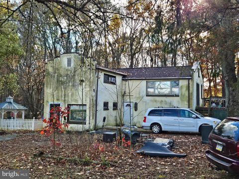 Photo of 201 Tipton Road, TYRONE, PA 16686 (MLS # PABR2015846)