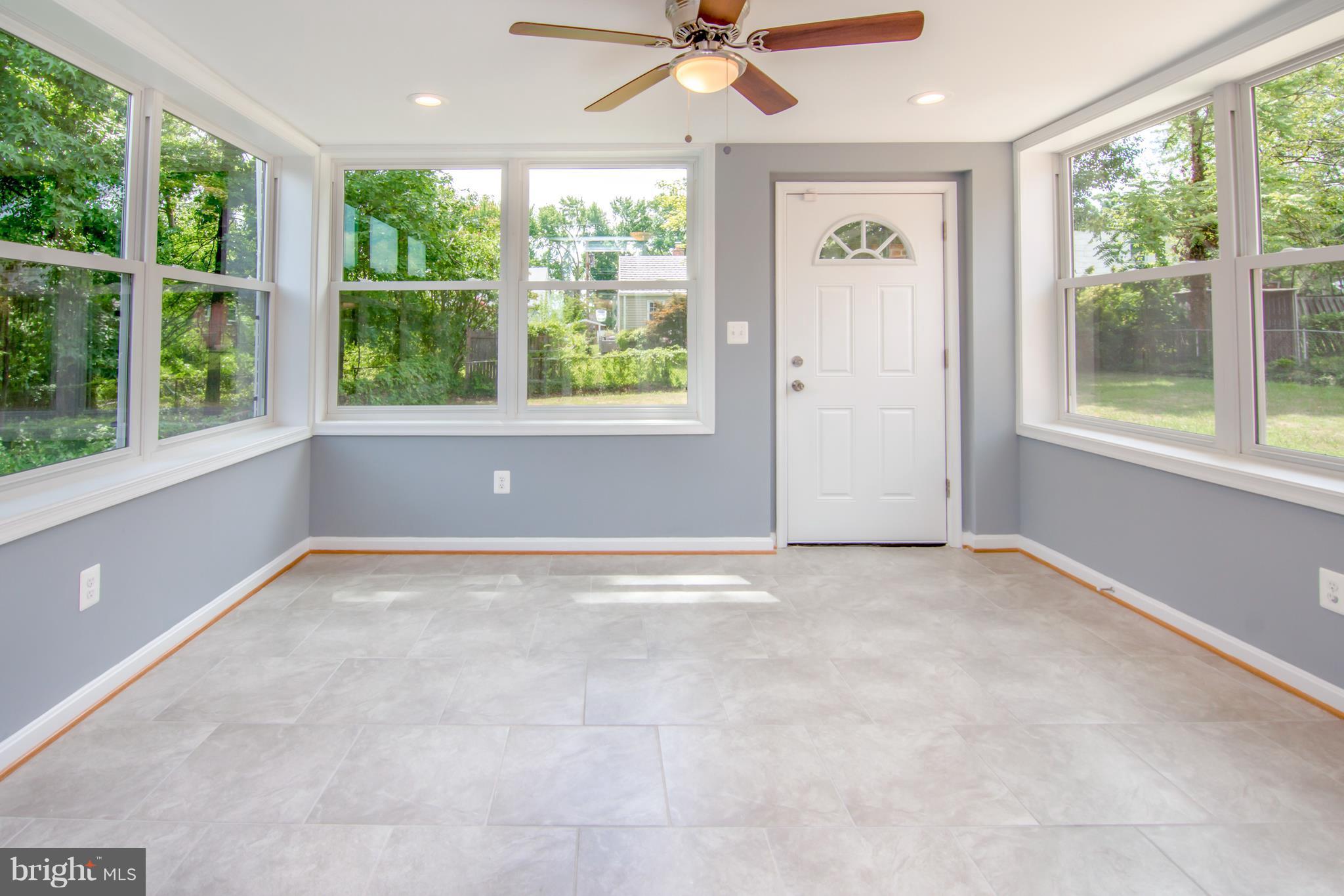 COLEBROOKE - Residential