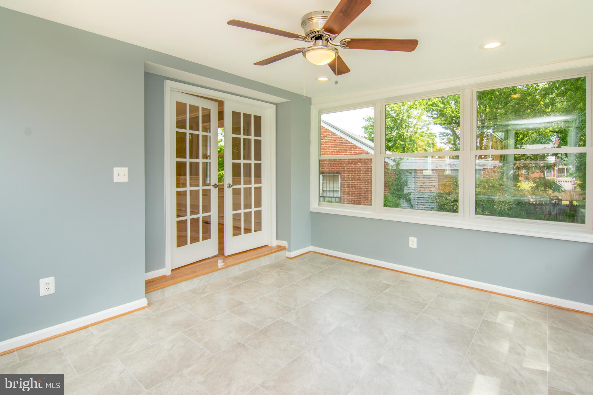 COLEBROOKE - Residential