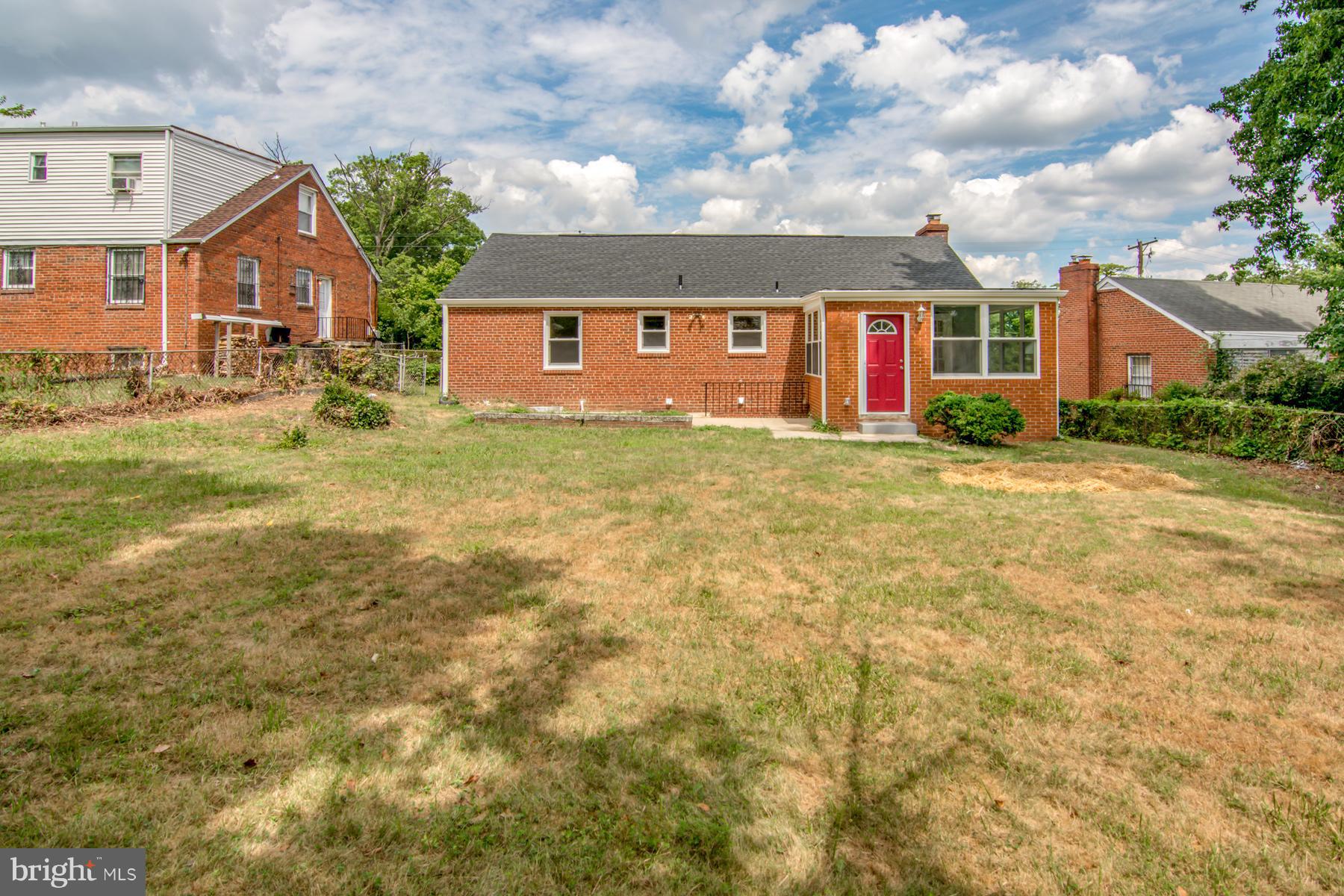 COLEBROOKE - Residential