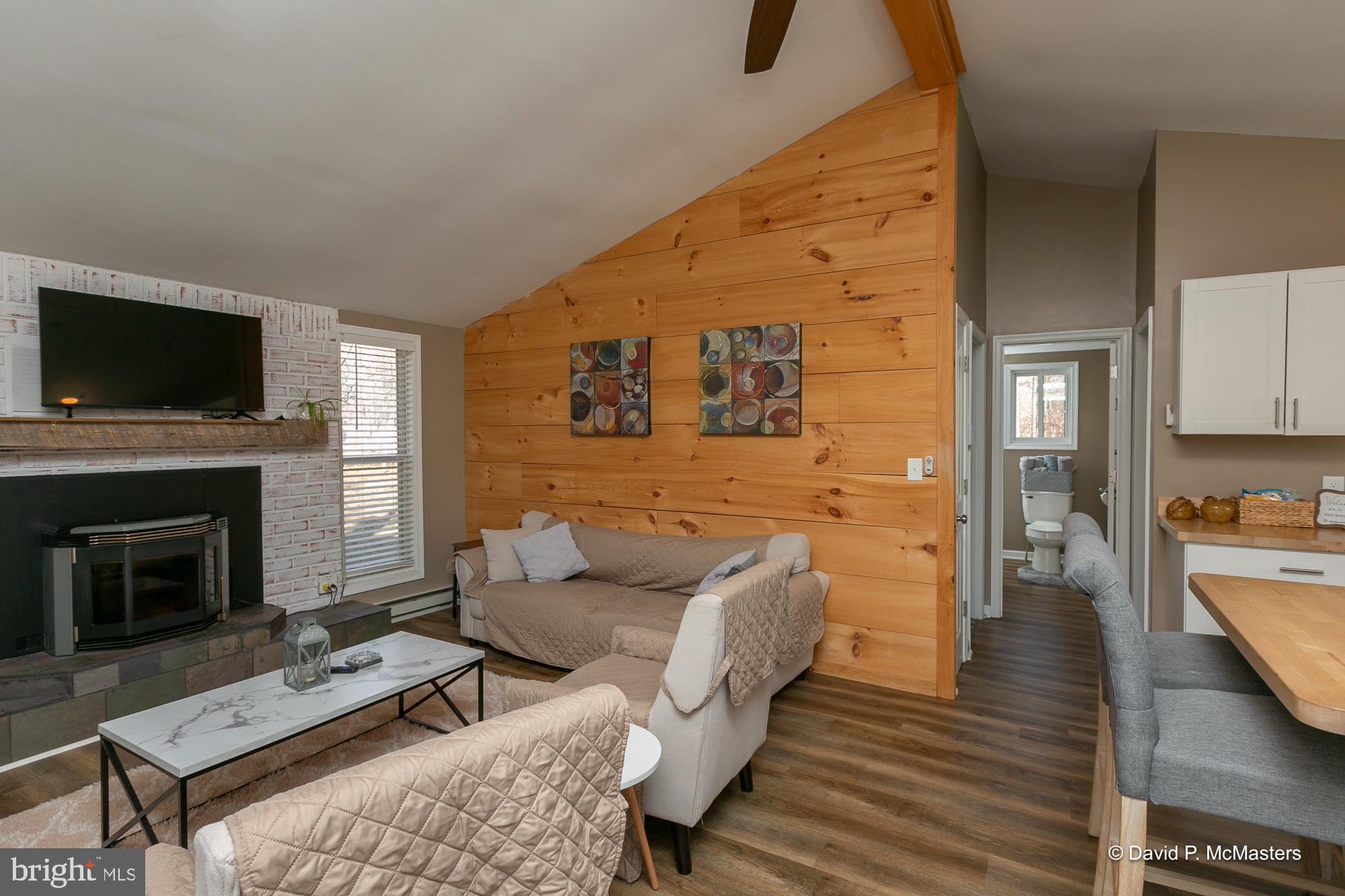 THE WOODS RESORT - Residential