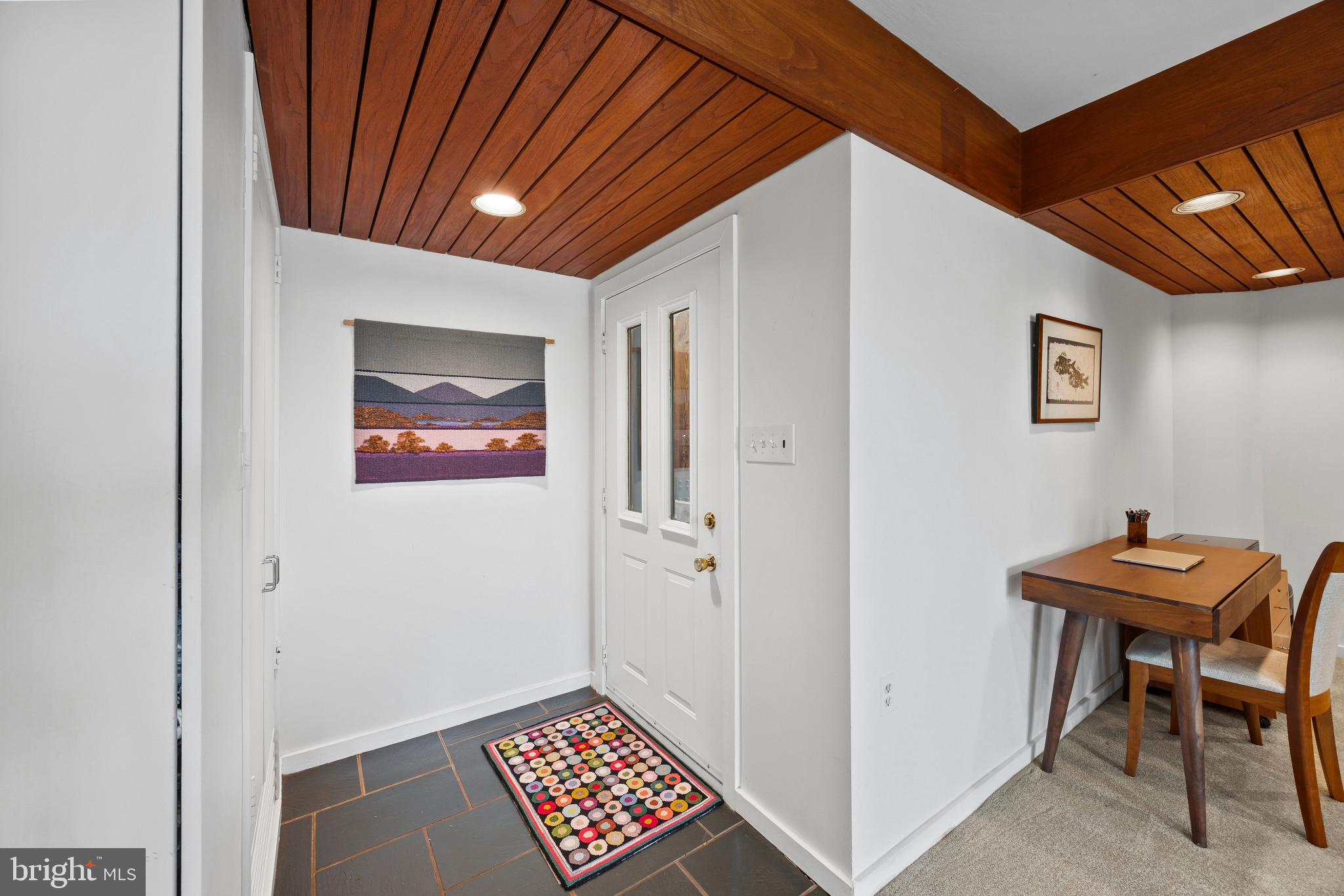 6 PRESIDENT POINT DRIVE B3