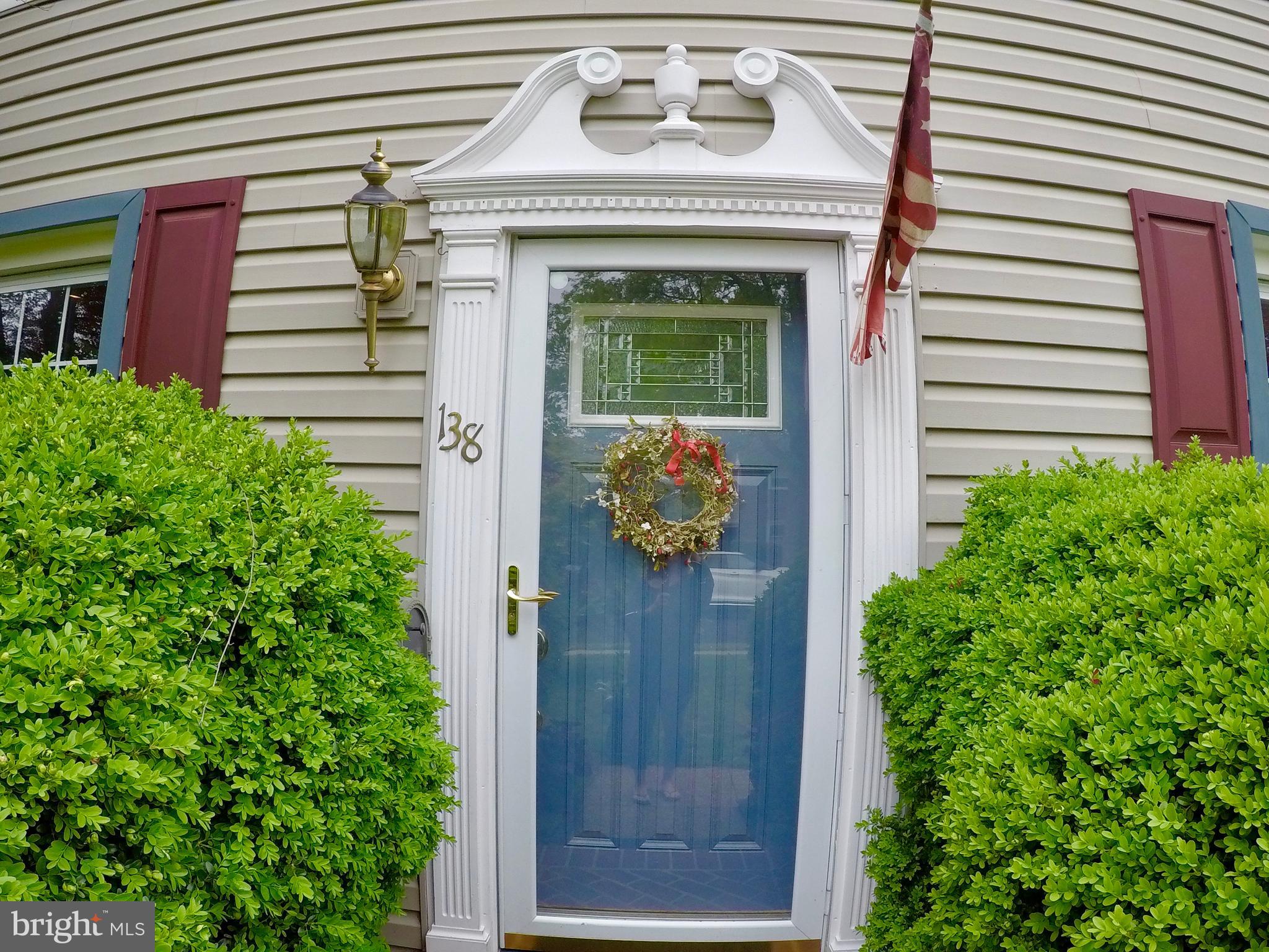 COLONIAL PARK - Residential