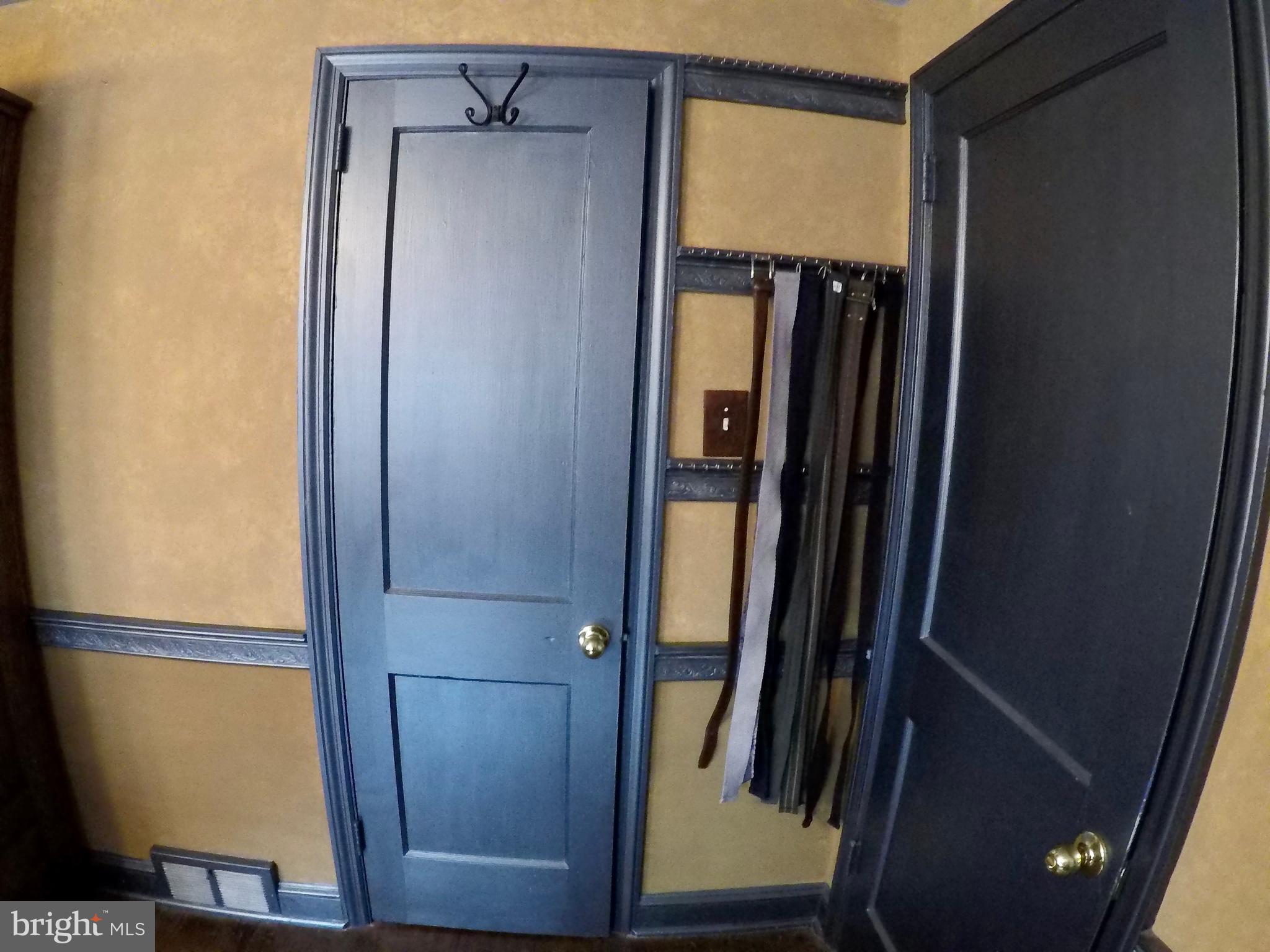 COLONIAL PARK - Residential