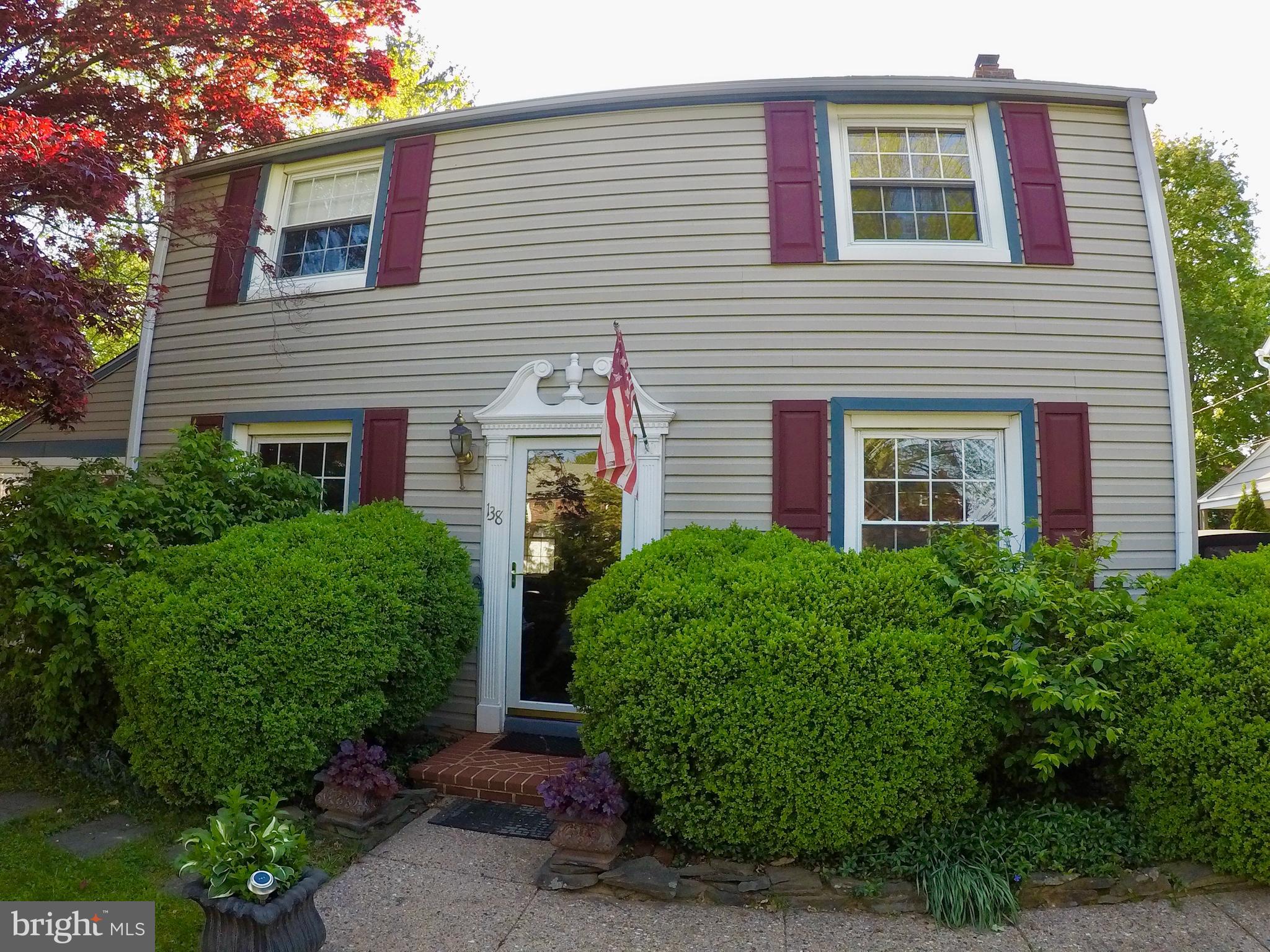 COLONIAL PARK - Residential