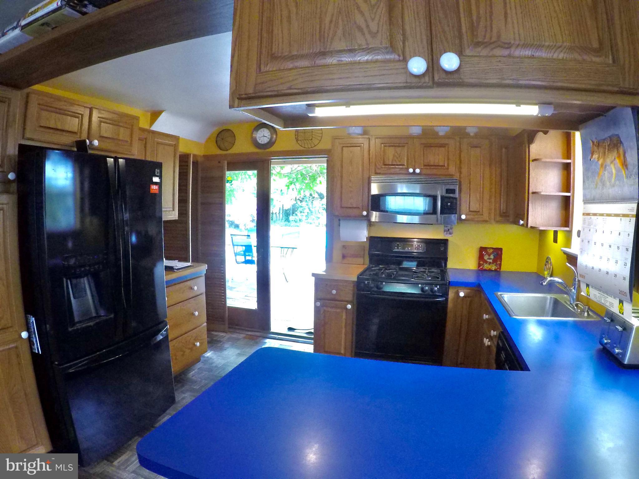 COLONIAL PARK - Residential