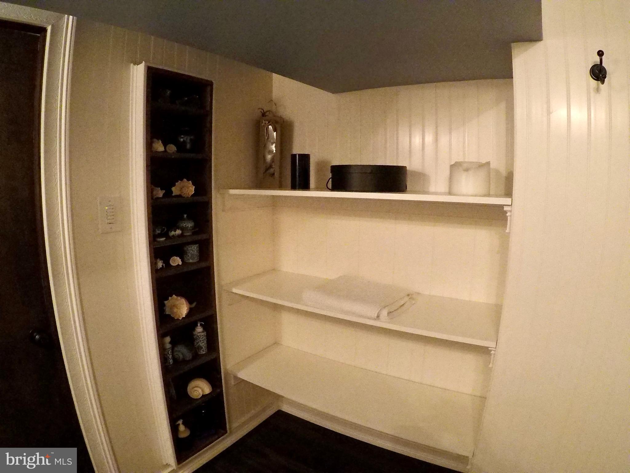 COLONIAL PARK - Residential