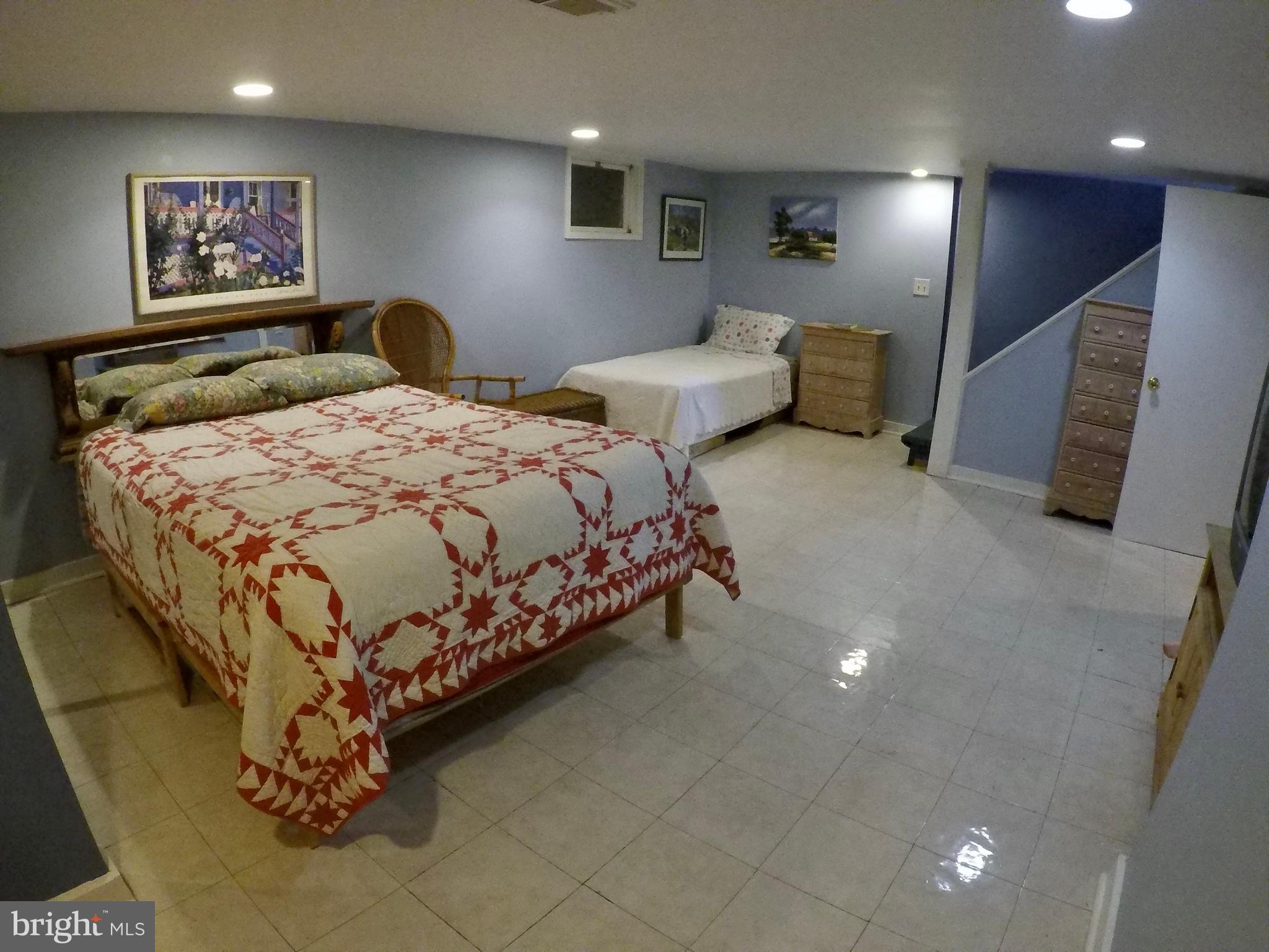 COLONIAL PARK - Residential