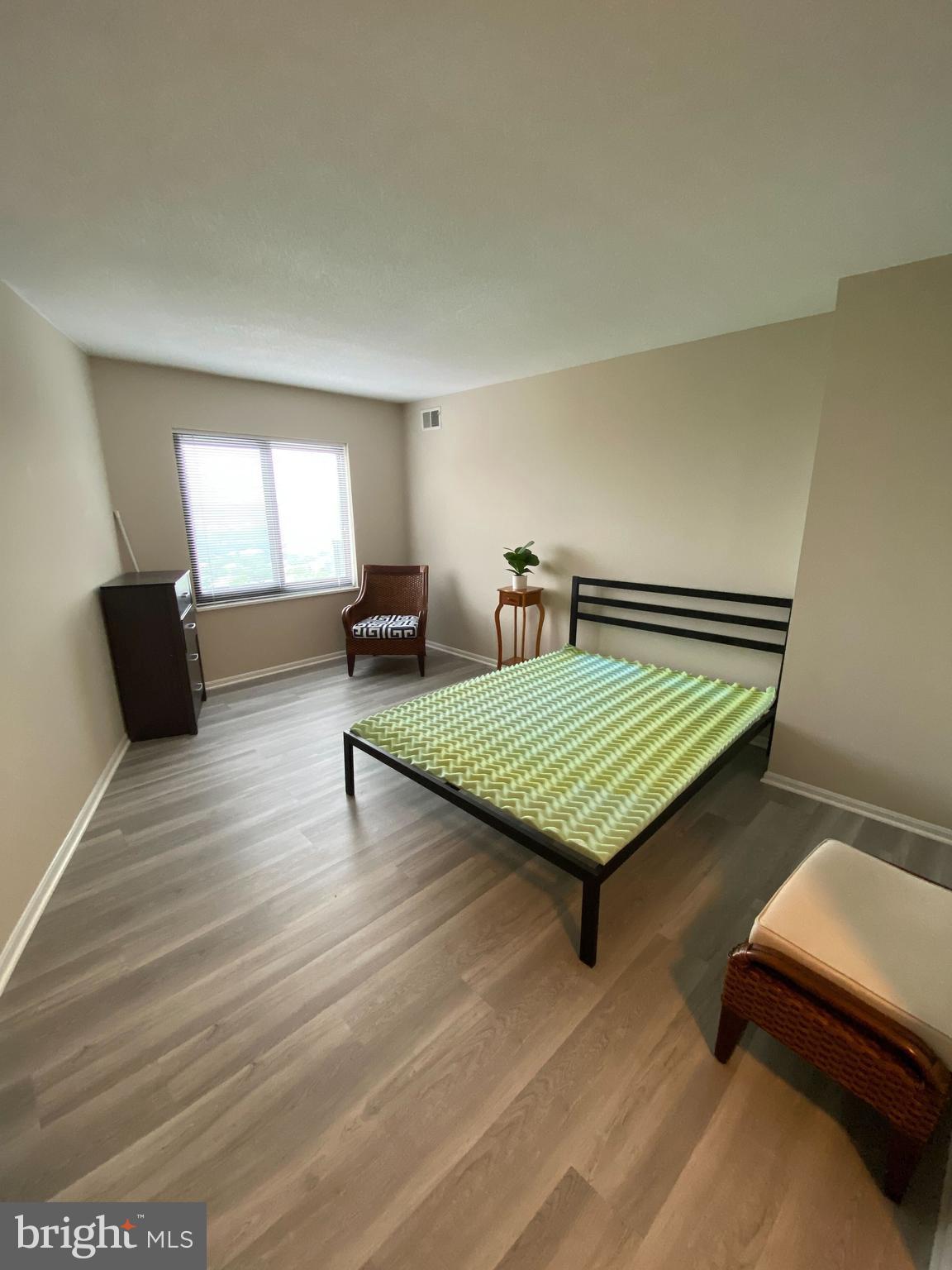 WATERGATE AT LANDMARK - Residential Lease