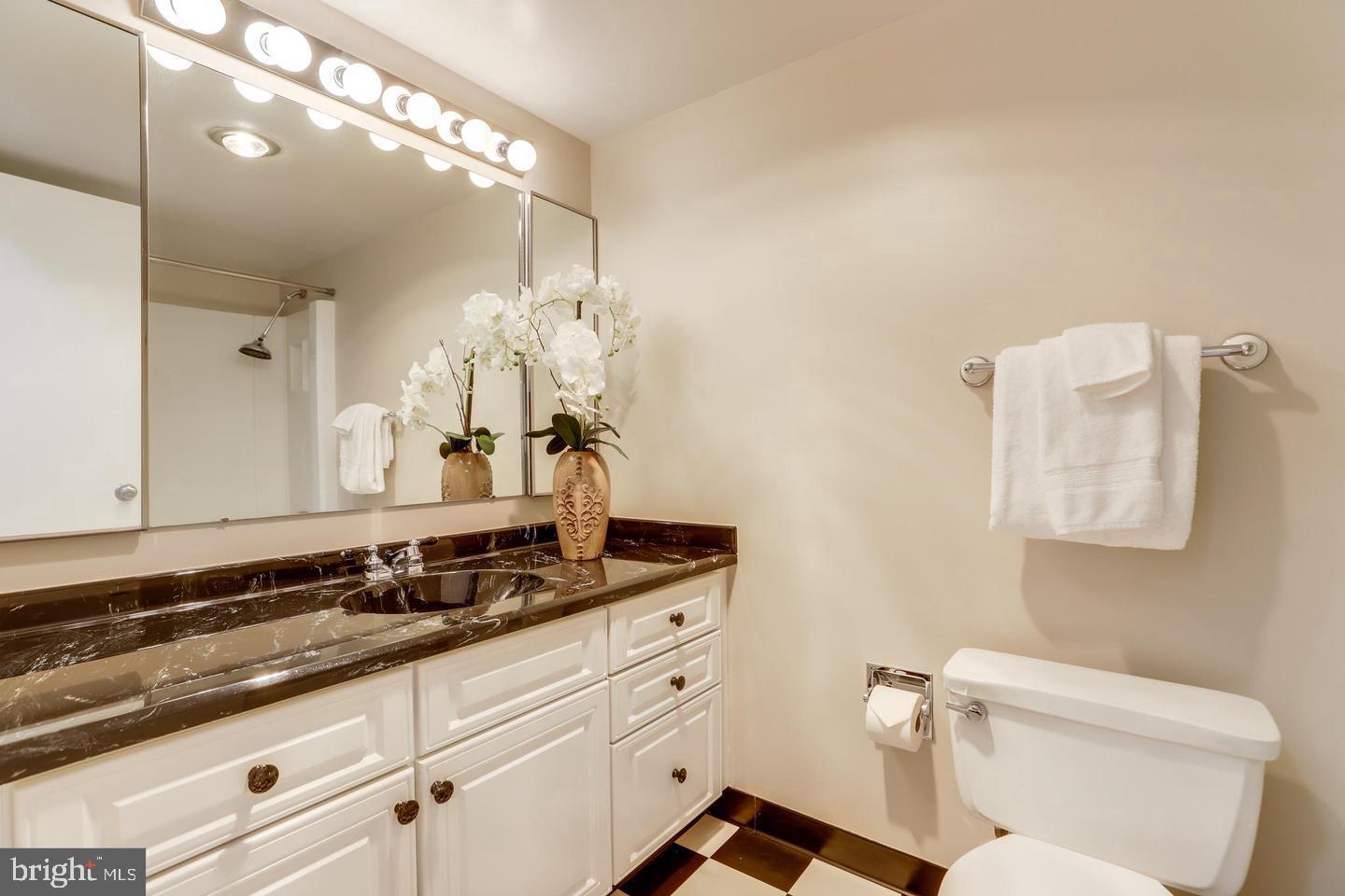 WATERGATE AT LANDMARK - Residential Lease