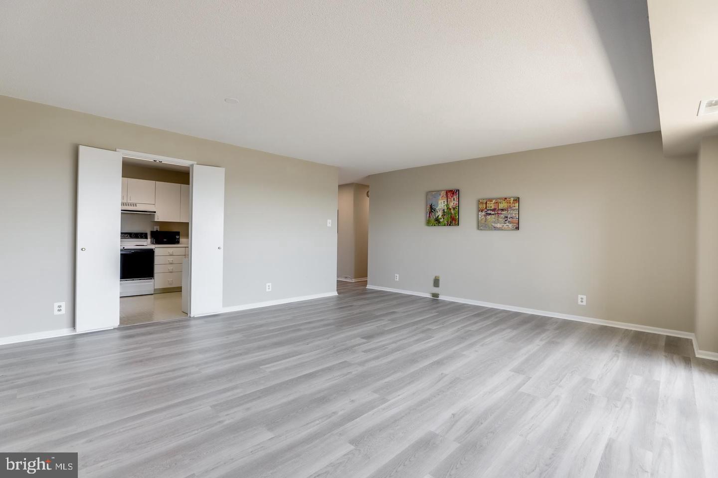 WATERGATE AT LANDMARK - Residential Lease