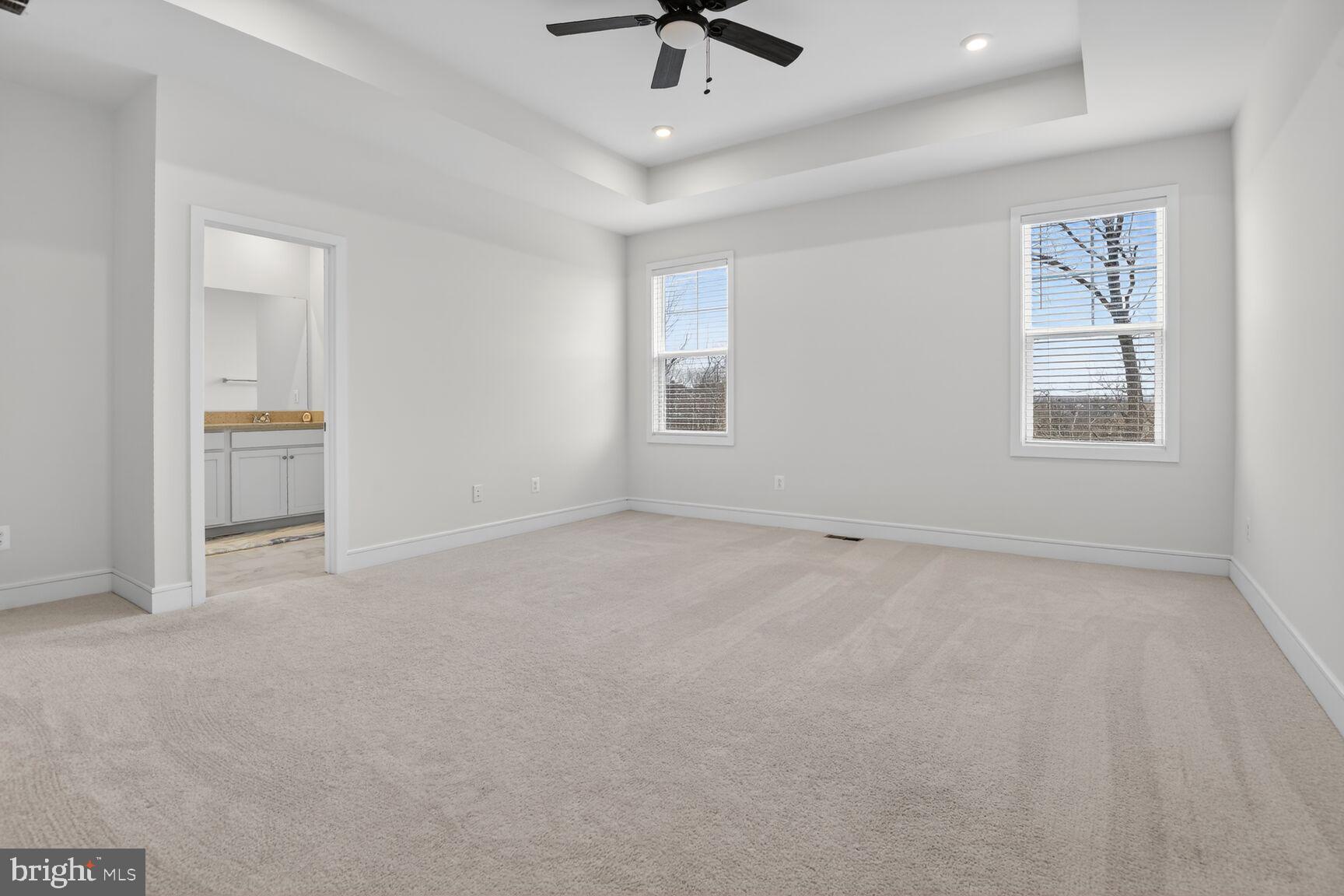 LAKE FREDERICK - Residential