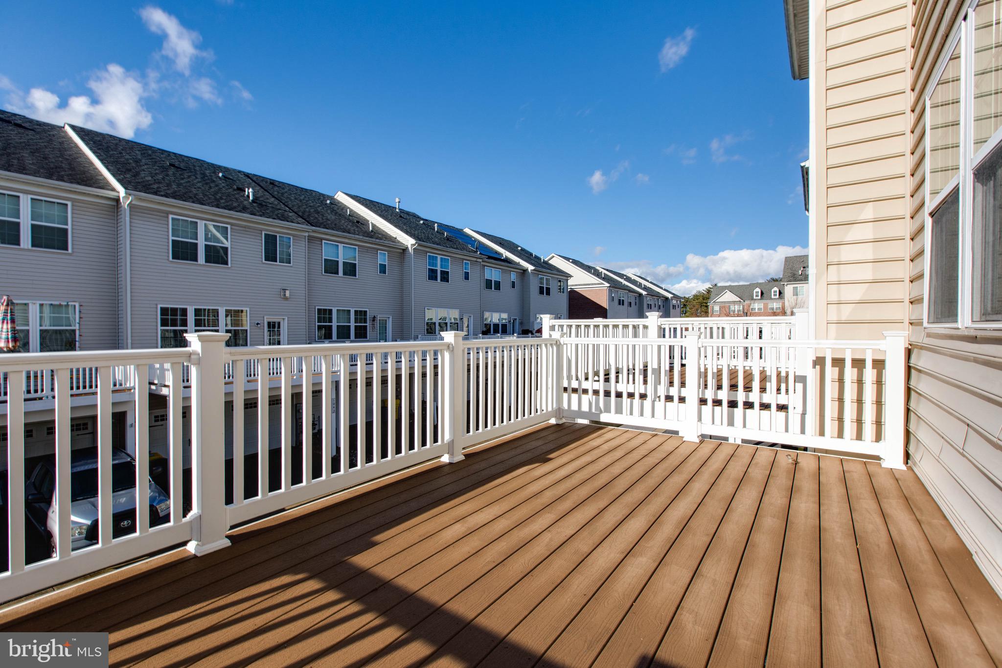 BUCKINGHAM - Residential Lease