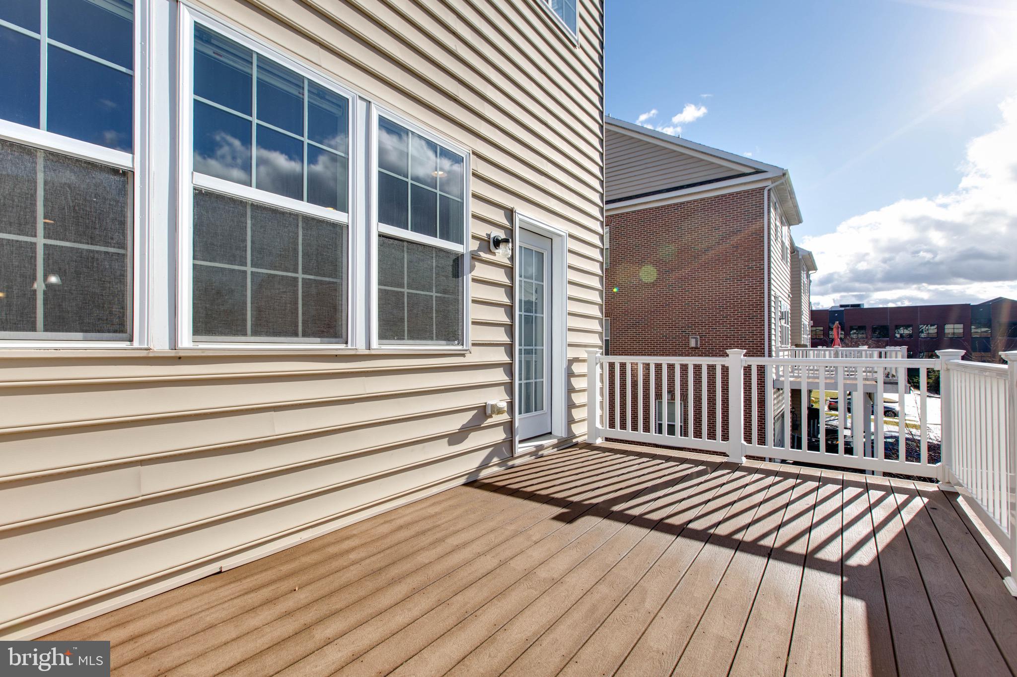 BUCKINGHAM - Residential Lease