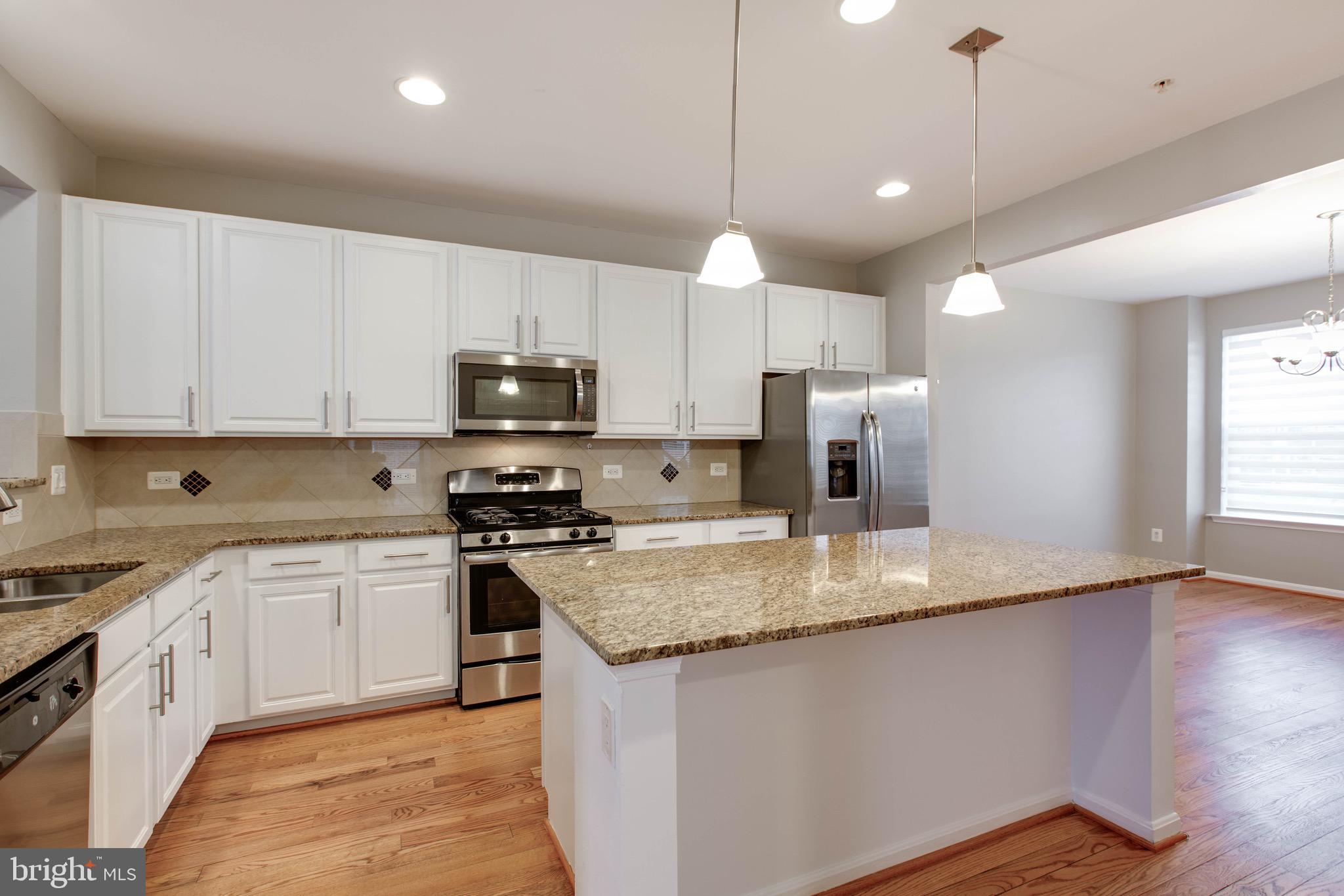 BUCKINGHAM - Residential Lease