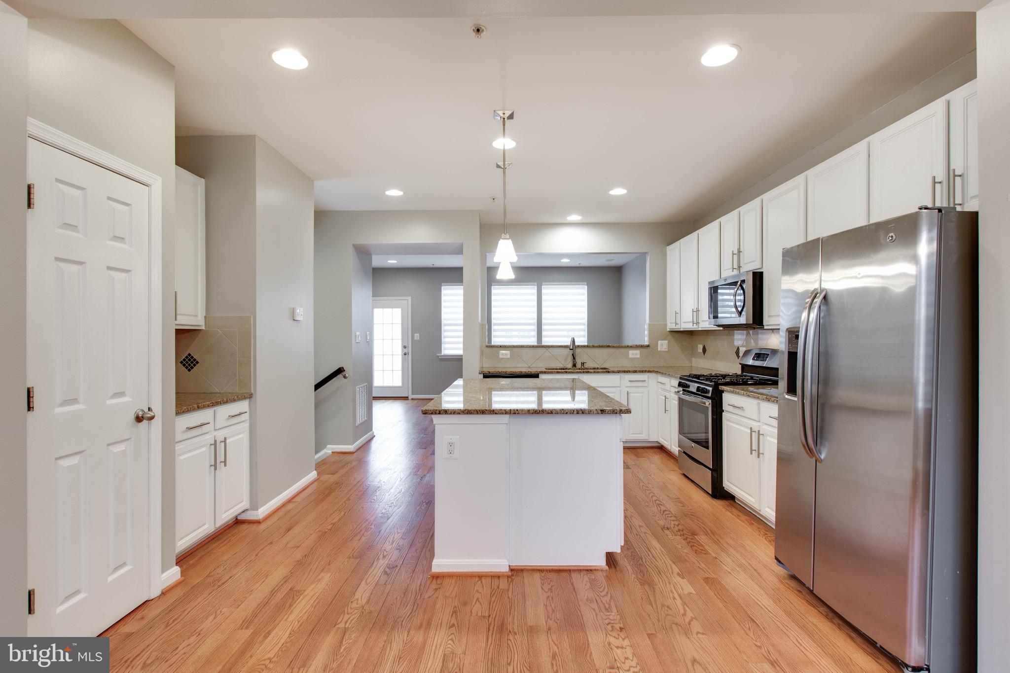 BUCKINGHAM - Residential Lease