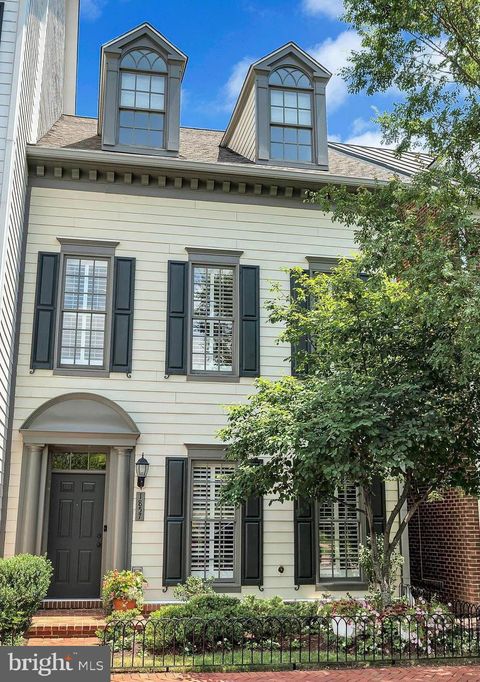 1857 POTOMAC GREENS DRIVE ALEXANDRIA VA 22314