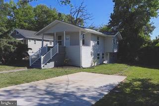 WHITE HOUSE HEIGHTS - Residential