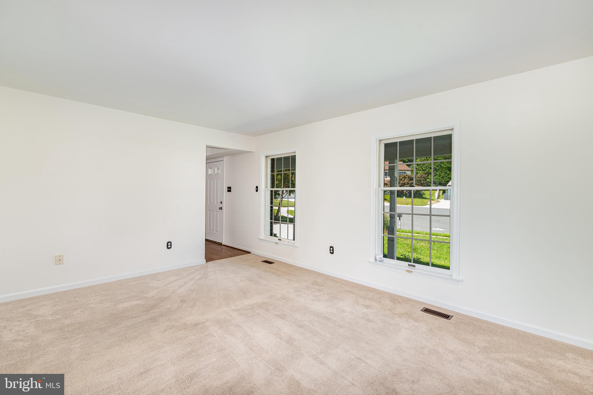 BAY VIEW ESTATES - Residential Lease