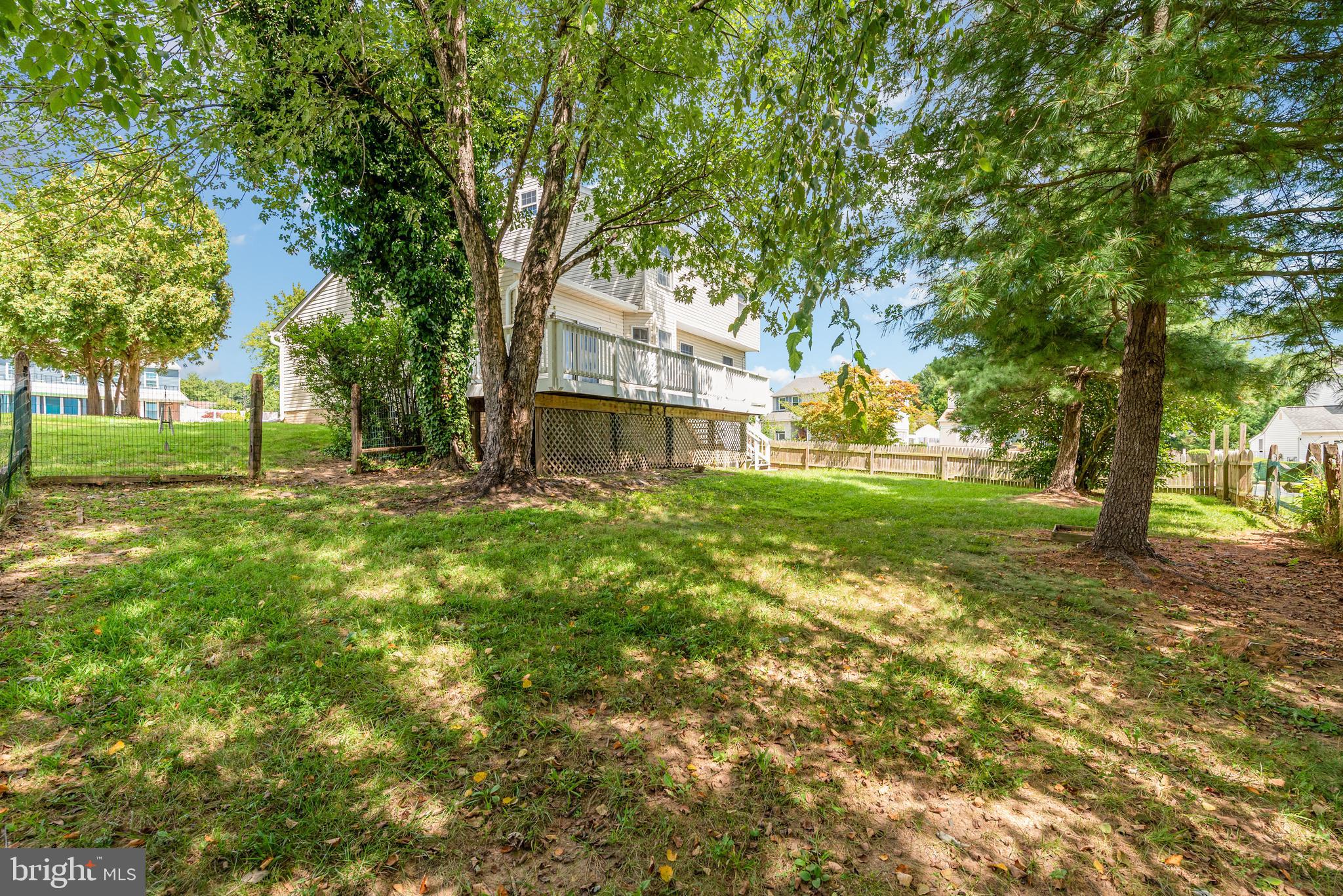 BAY VIEW ESTATES - Residential Lease