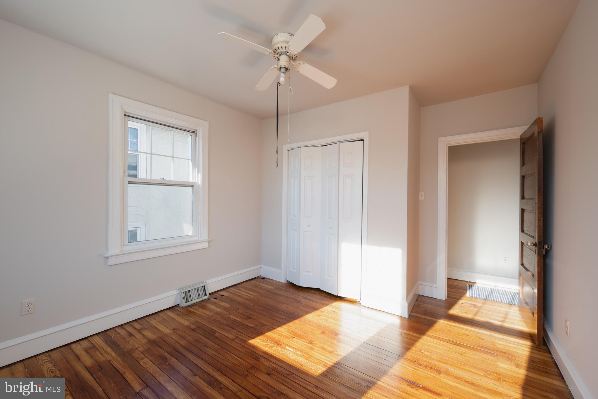 GLENSIDE - Residential