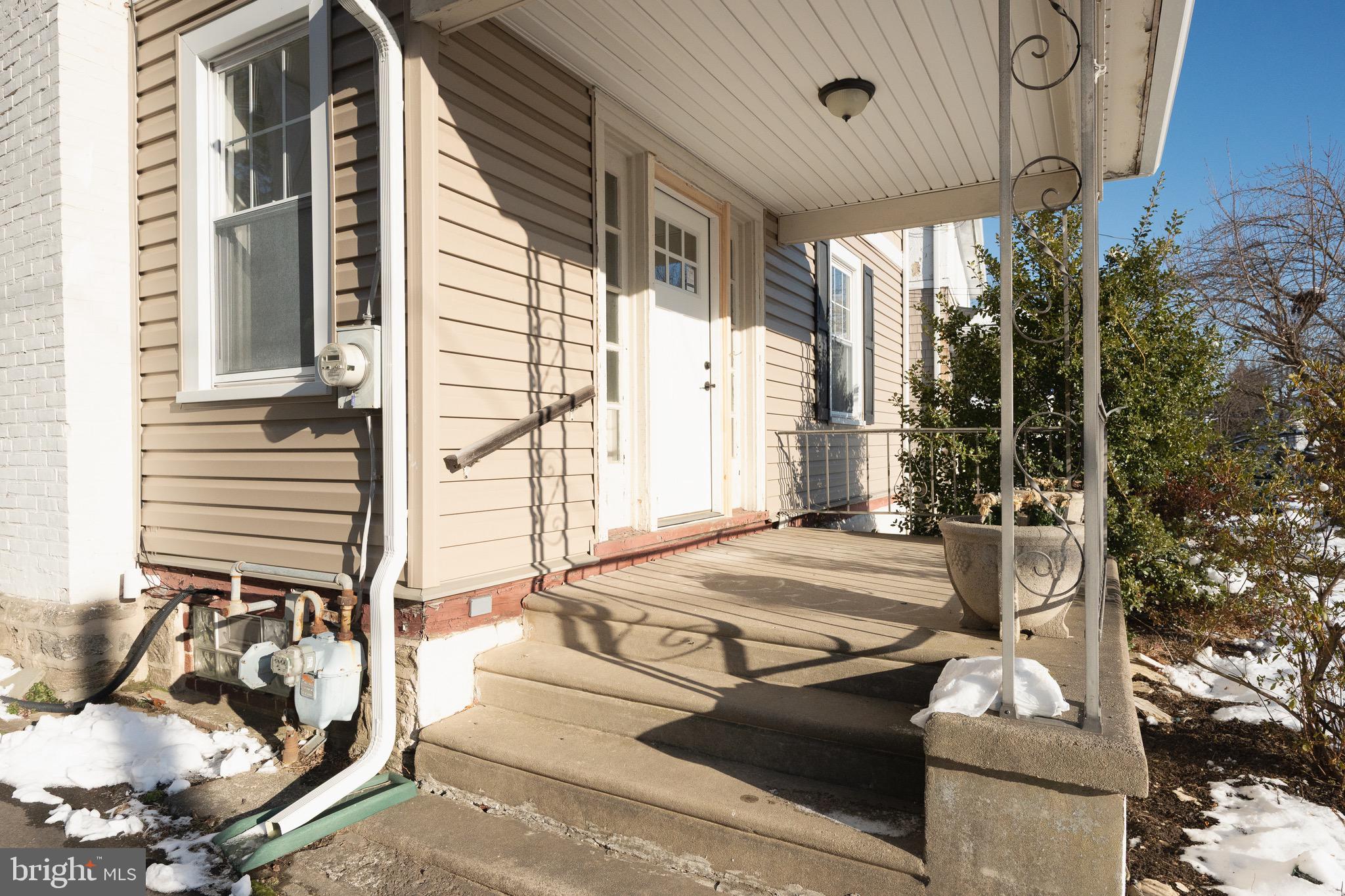 GLENSIDE - Residential