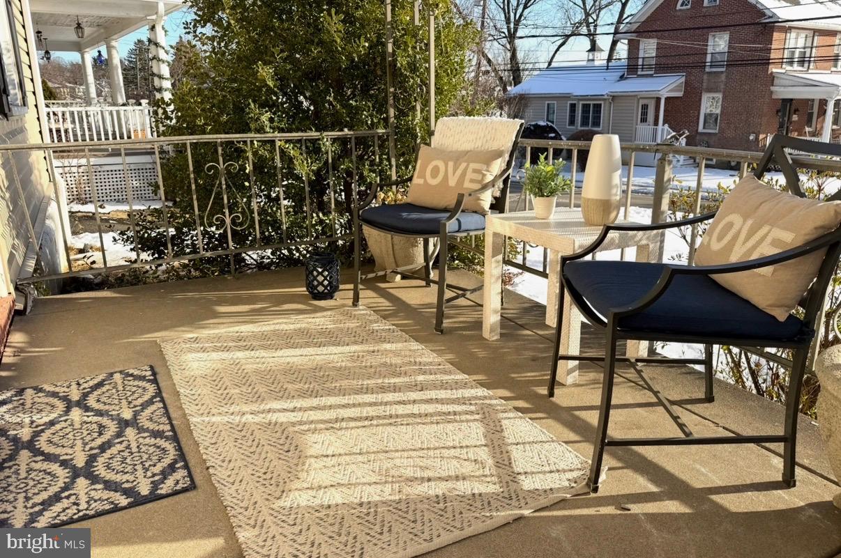 GLENSIDE - Residential