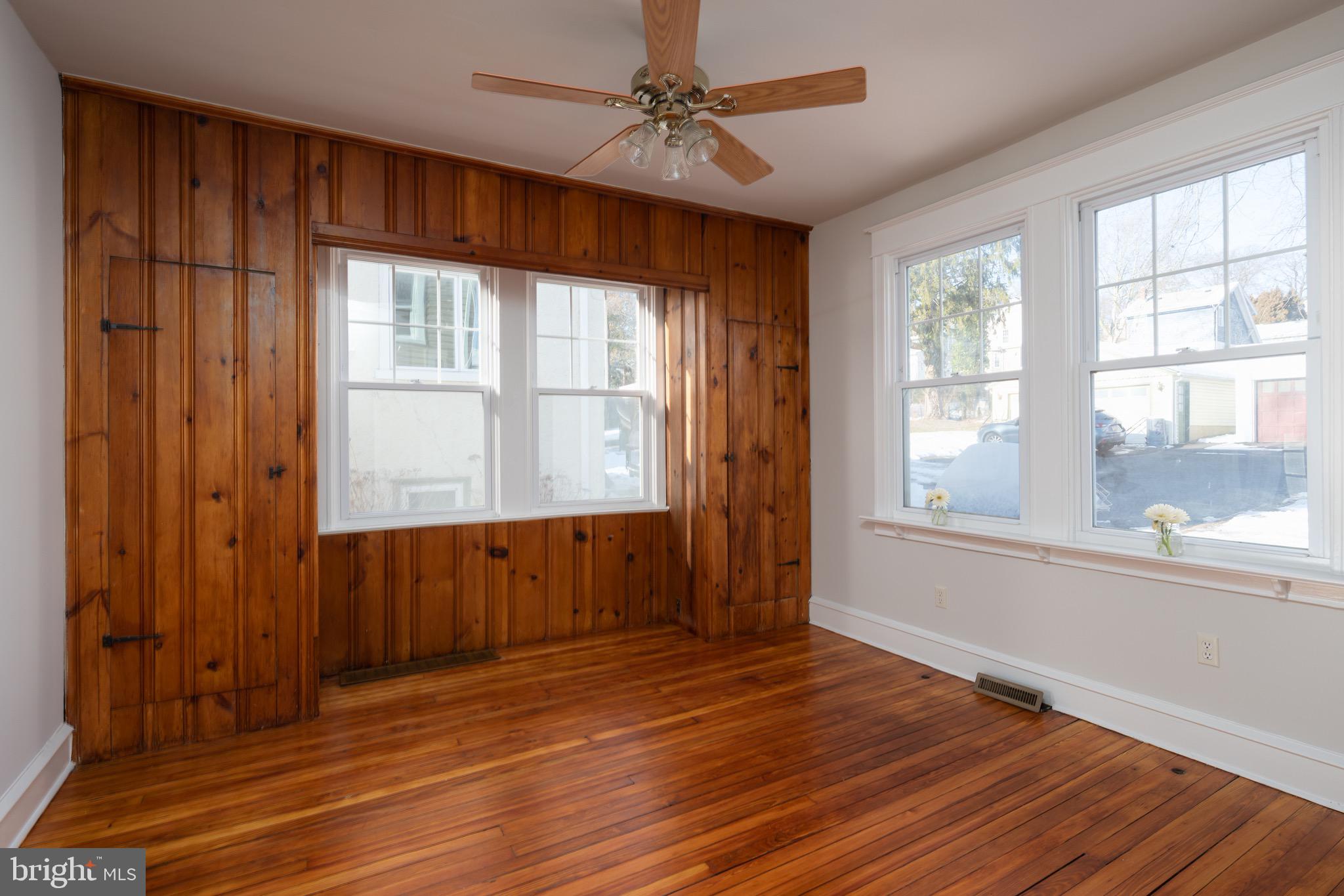 GLENSIDE - Residential