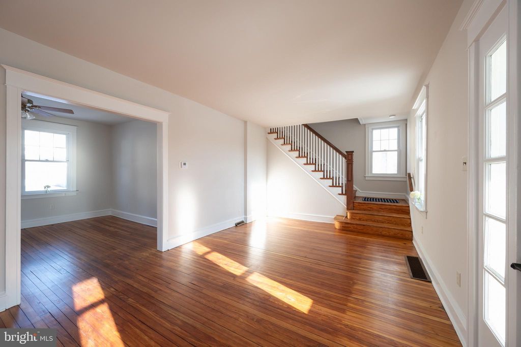 Photo of 2423 Jenkintown Road, GLENSIDE, PA 19038 (MLS # PAMC2165930)