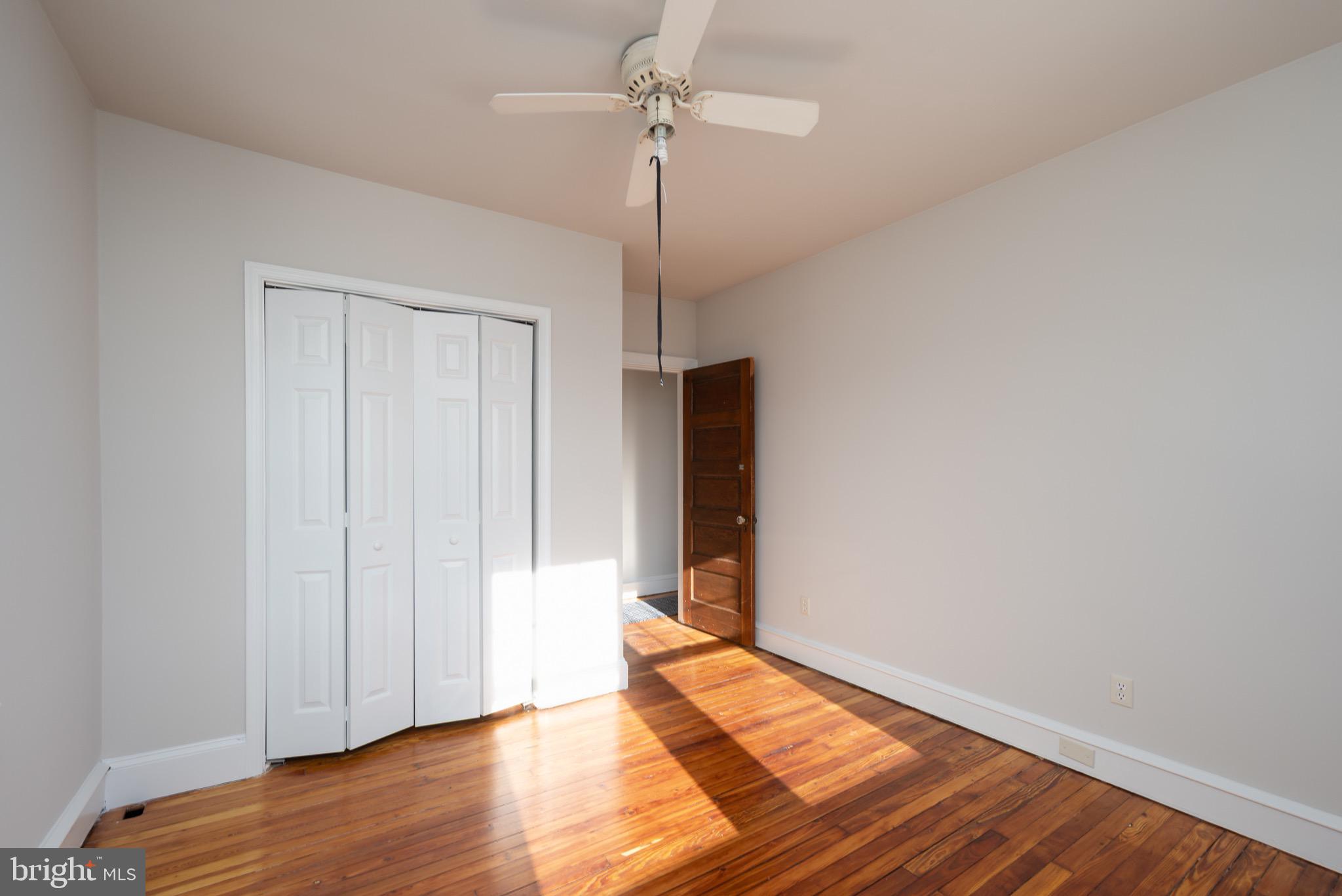 GLENSIDE - Residential