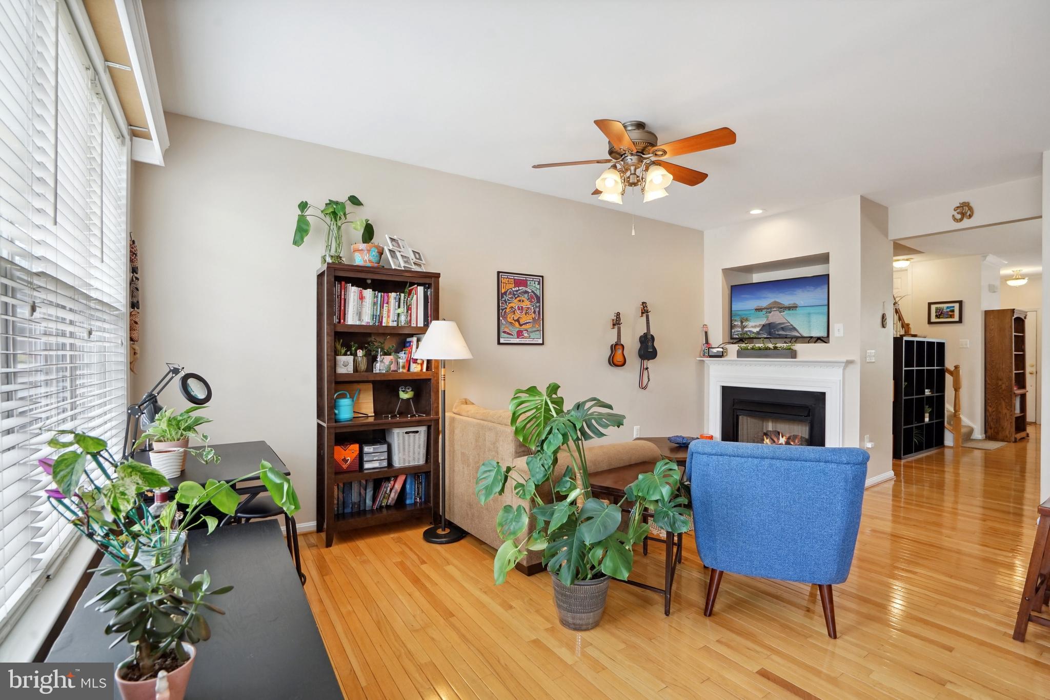 BELMONT BAY - Residential