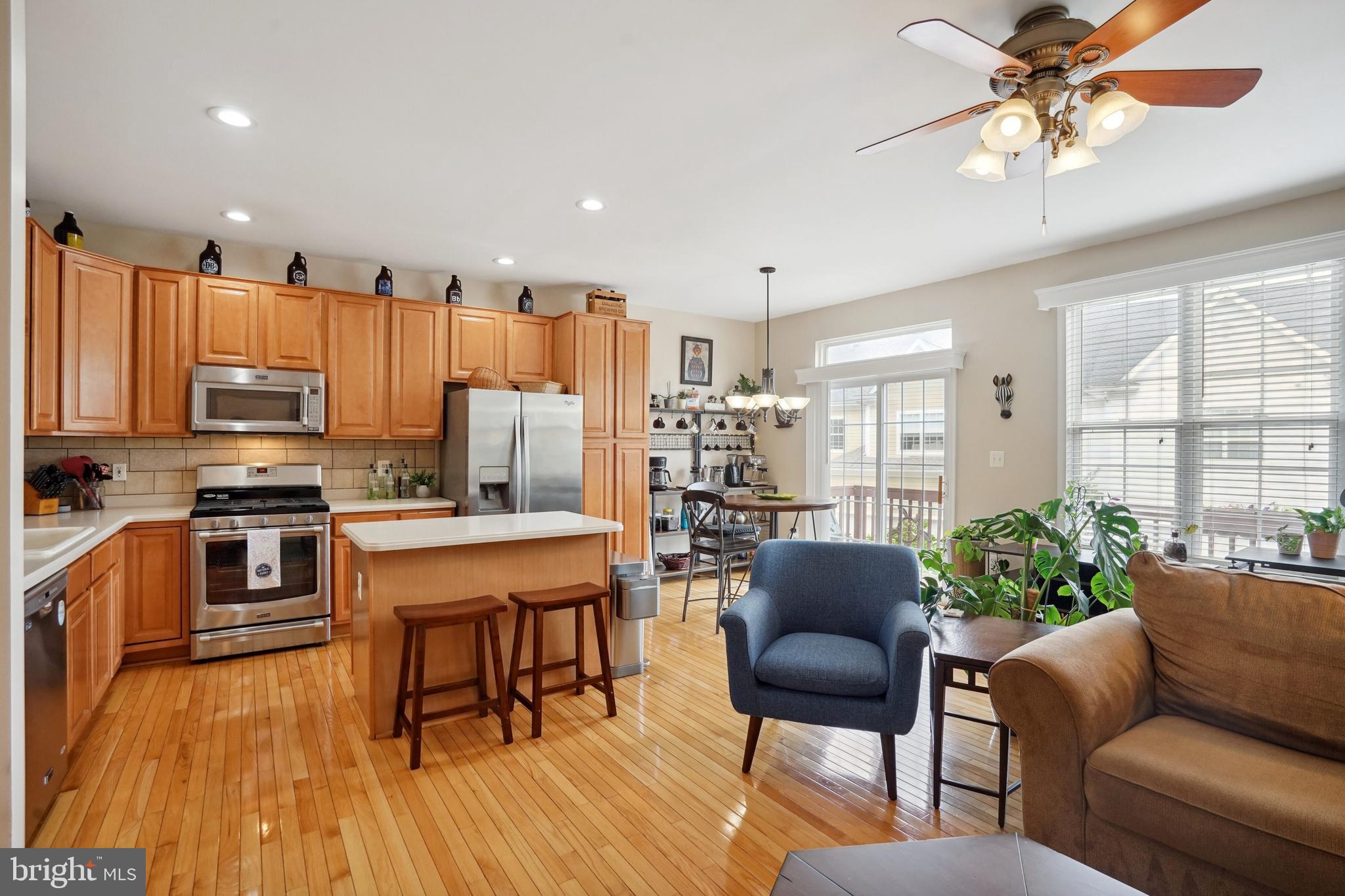 BELMONT BAY - Residential