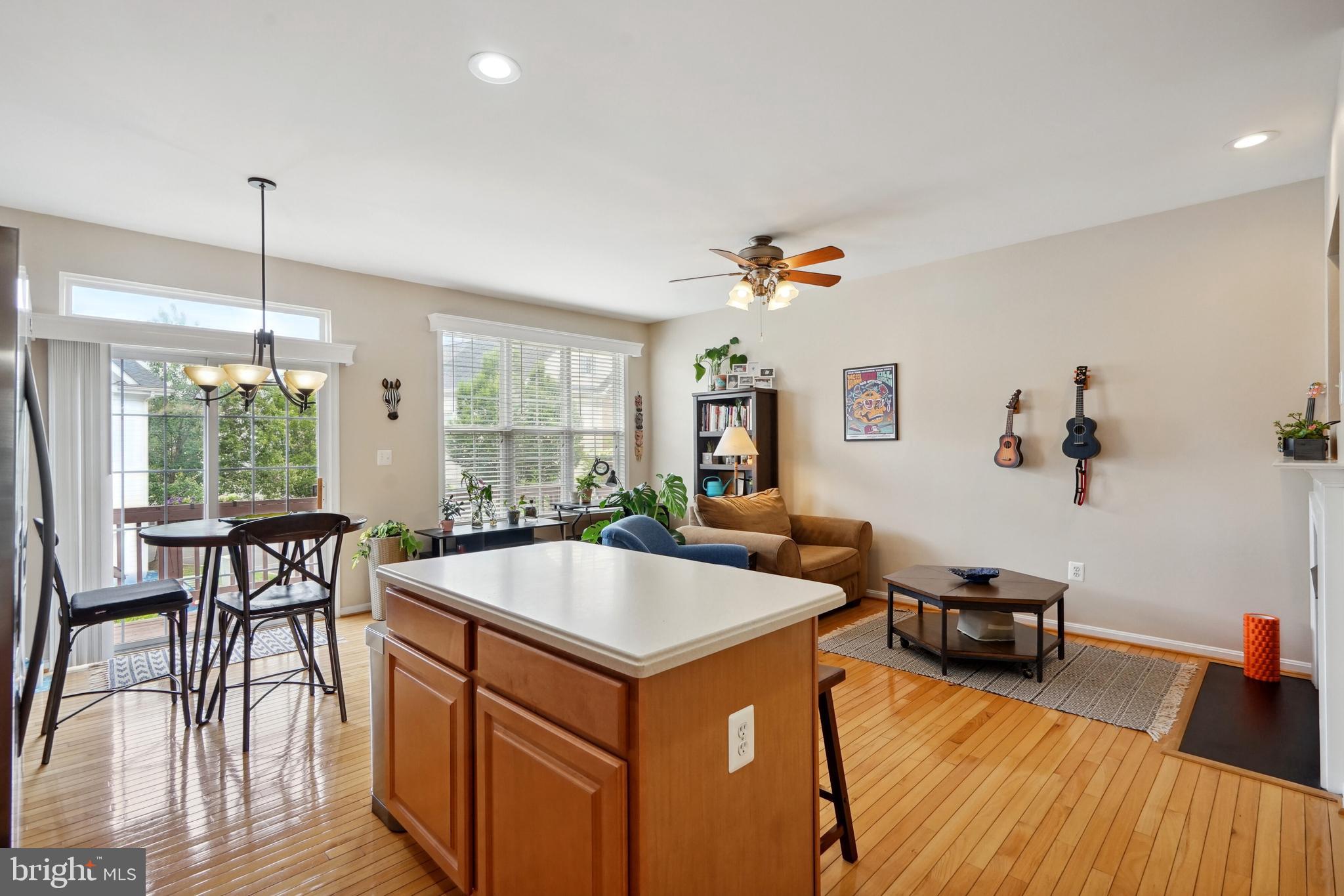 BELMONT BAY - Residential