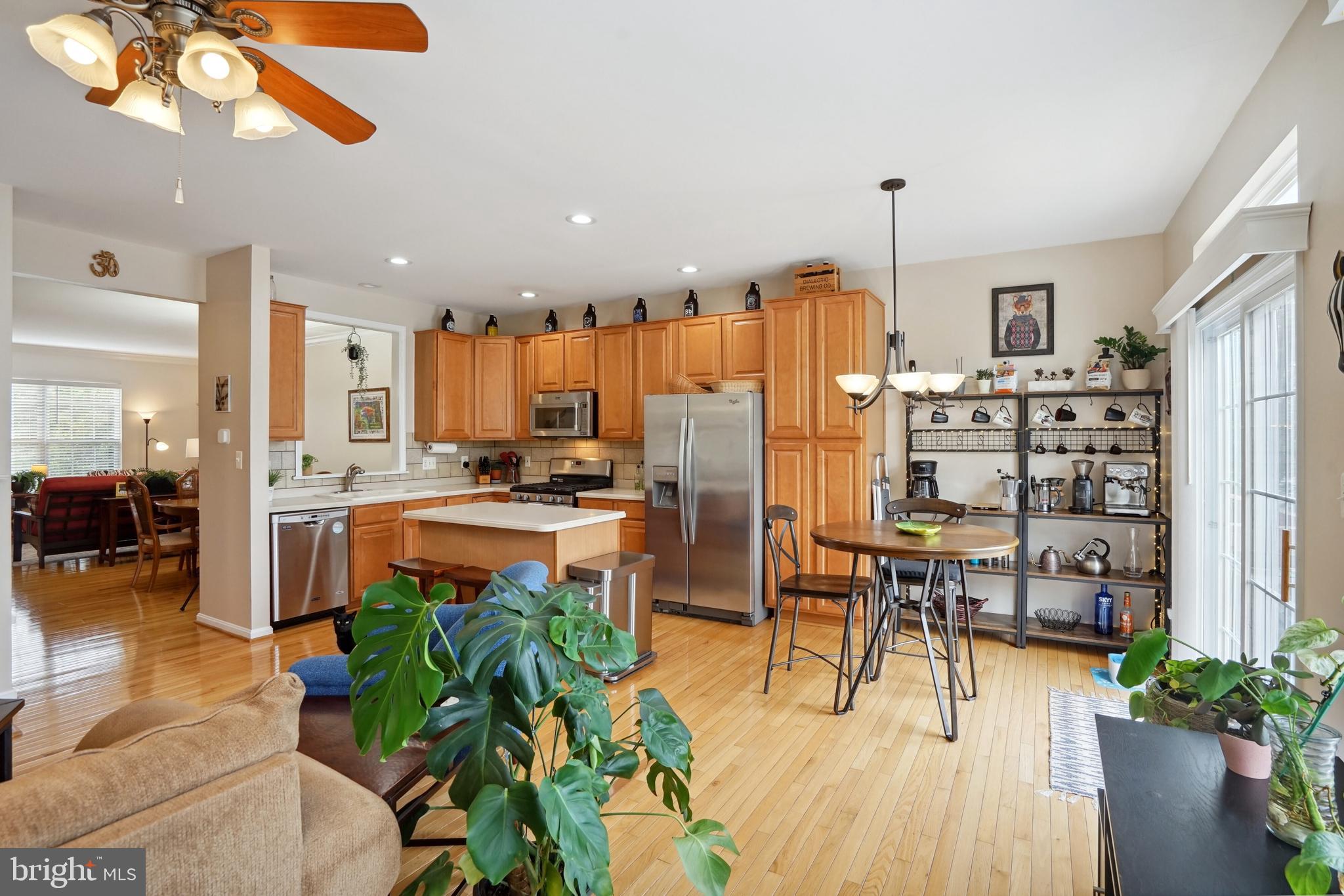 BELMONT BAY - Residential