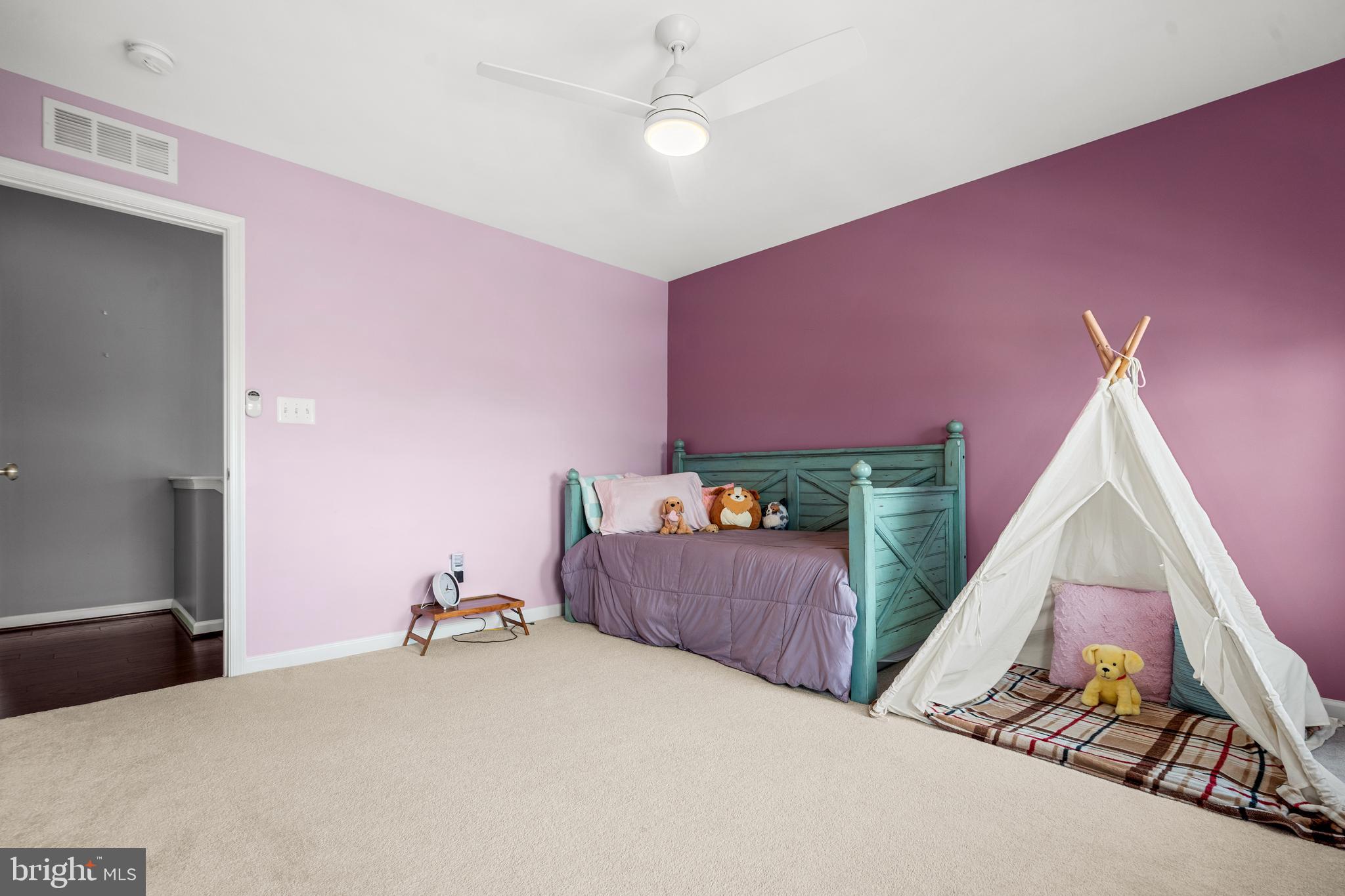 CAYDEN RIDGE - Residential