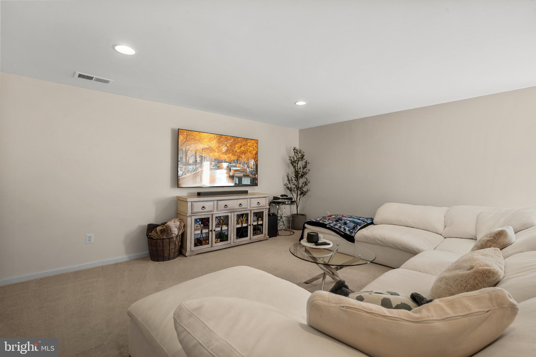 CAYDEN RIDGE - Residential