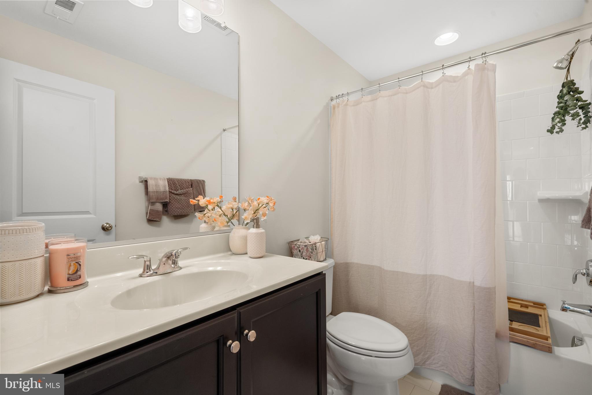 CAYDEN RIDGE - Residential